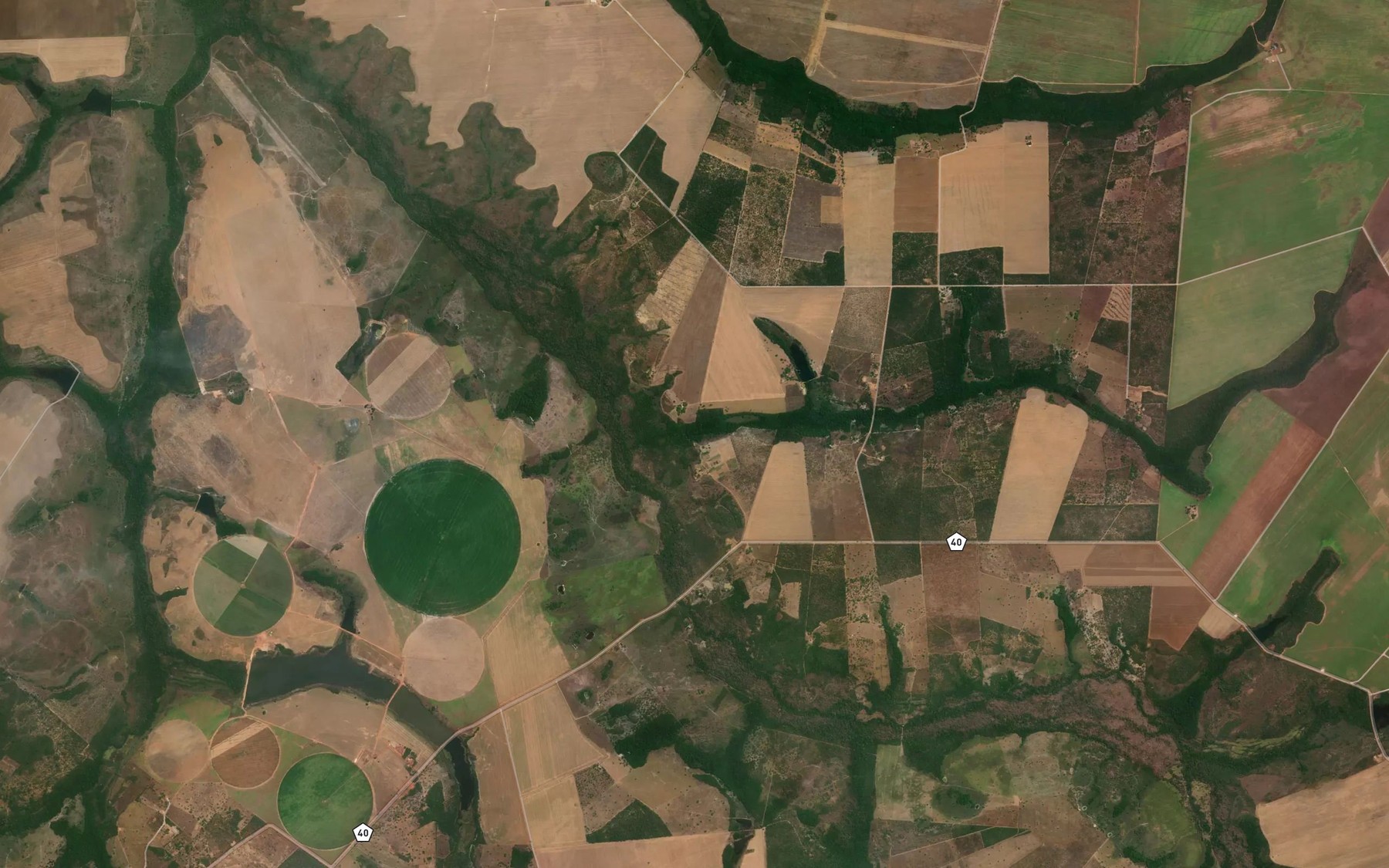 Satellite map of the Corrego Amarilho