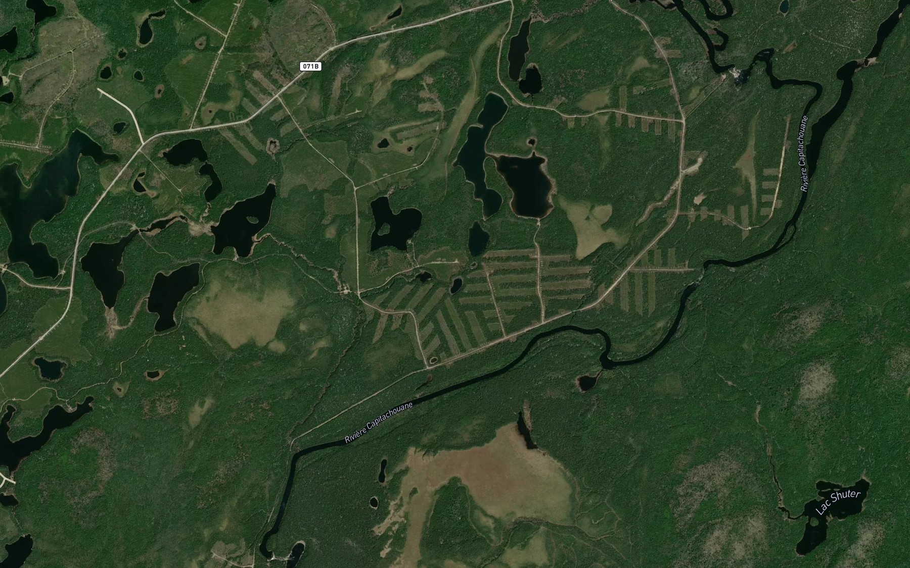 Satellite map of the Lac Bloch