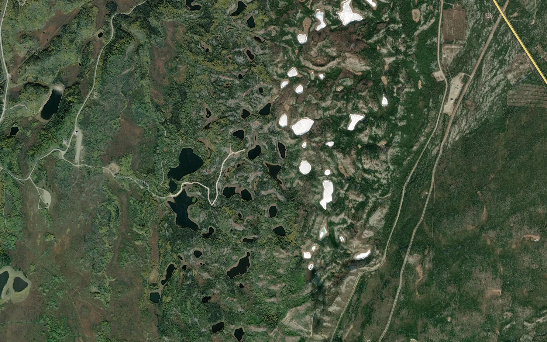 Satellite map of the Meadows Road Number 4 Lake