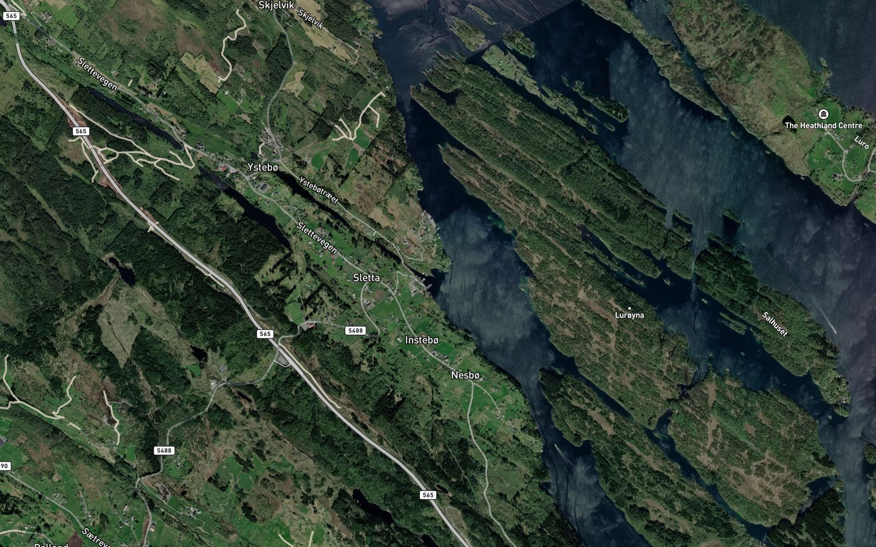 Satellite map of the Hoyvika