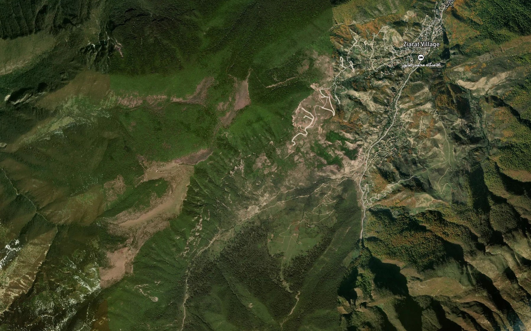 Satellite map of the Cheshmeh-ye Kam Sar