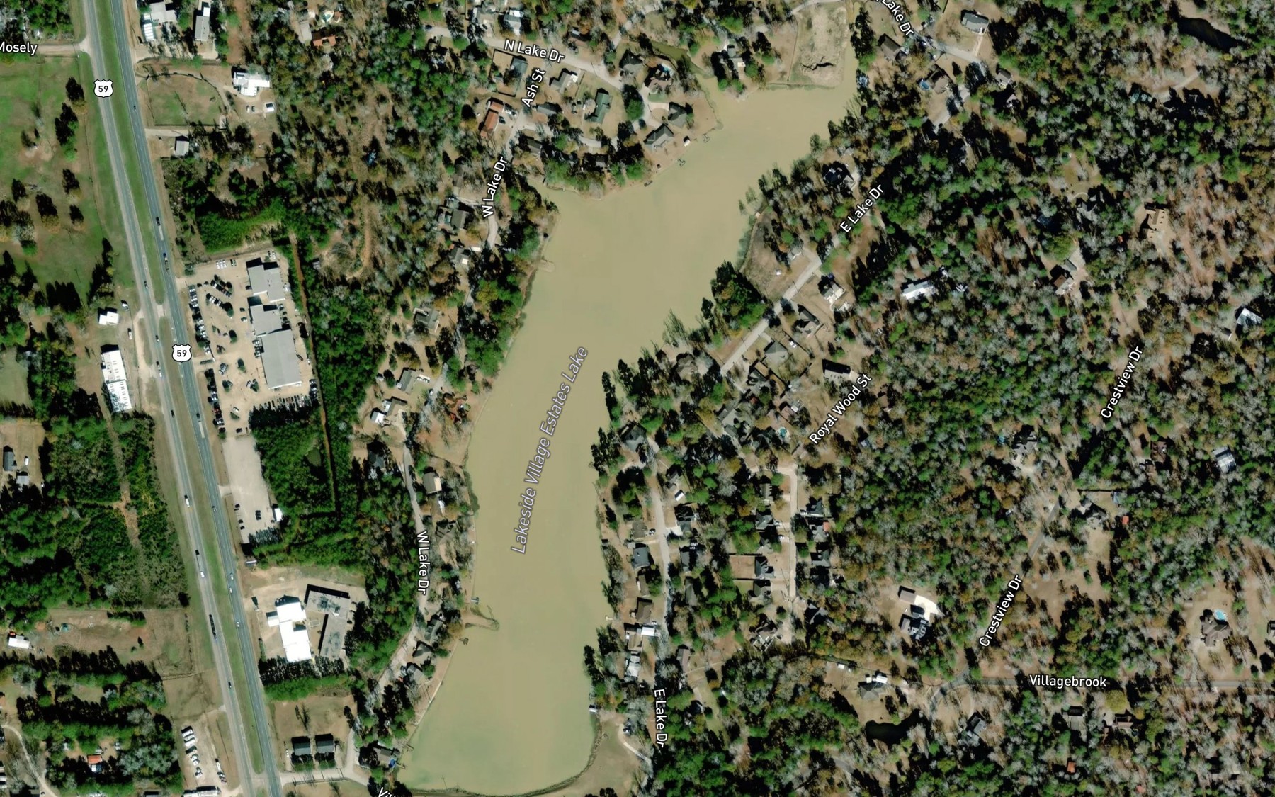 Satellite map of the Lakeside Village Estates Lake