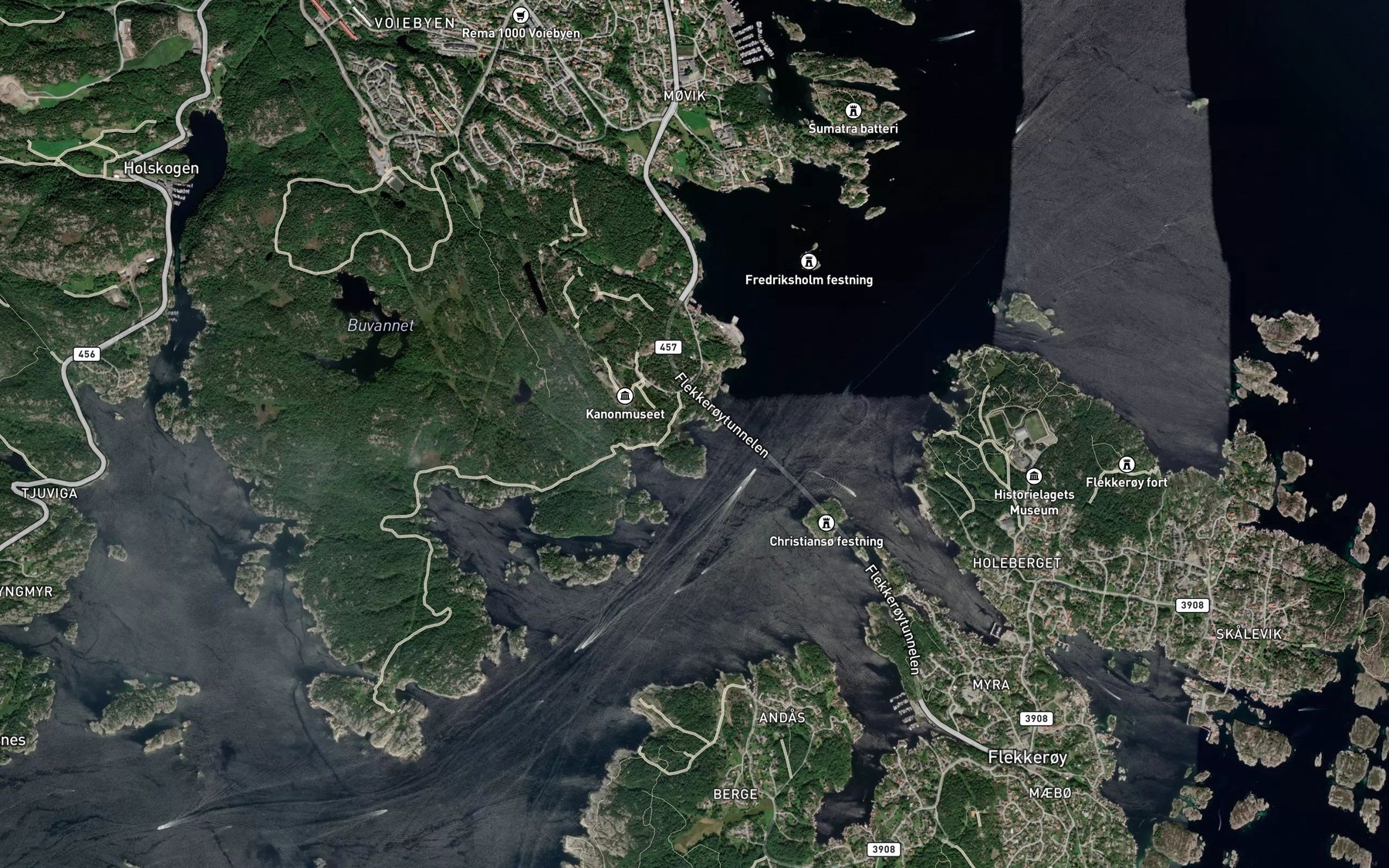 Satellite map of the Gunnersnesbukta