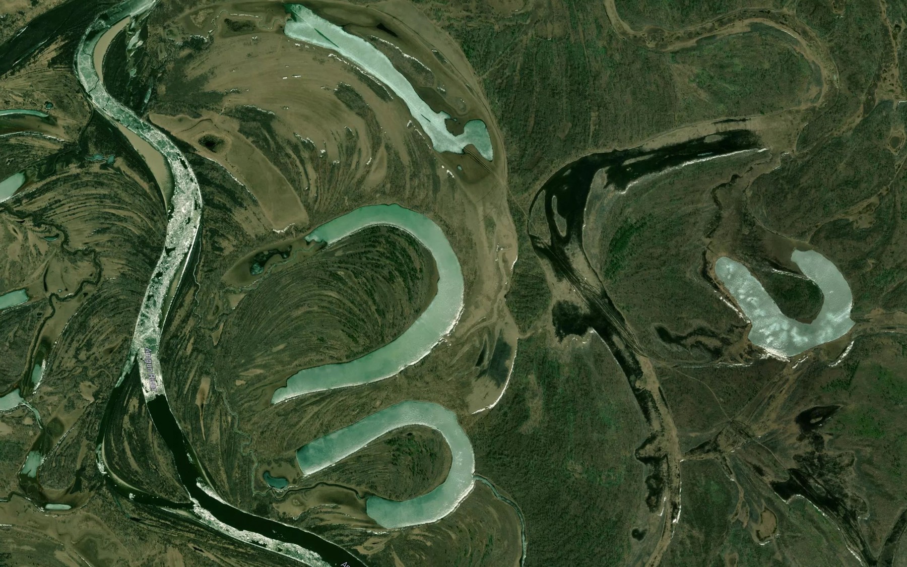 Satellite map of the Ozero Okhtashevo
