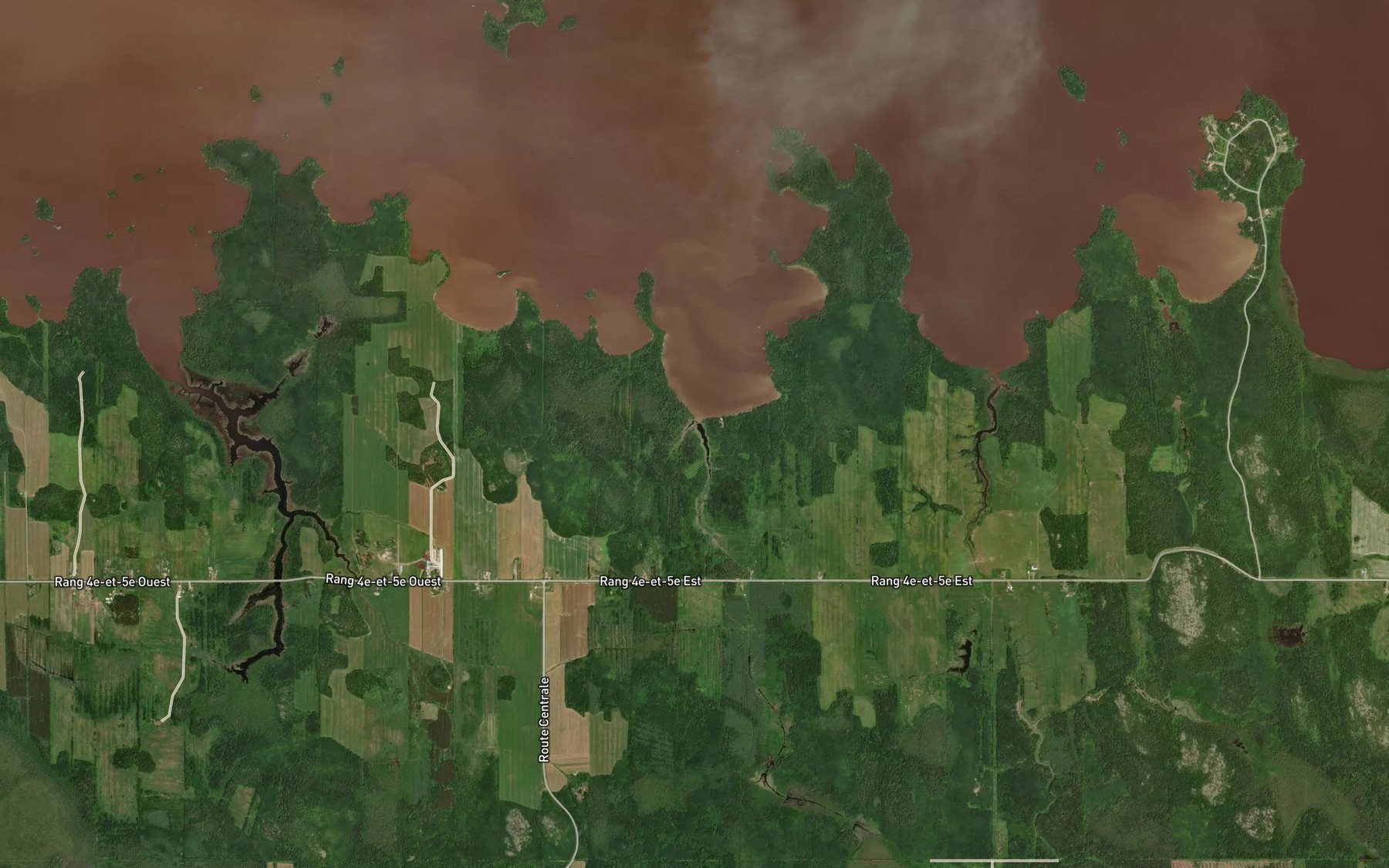 Satellite map of the Cours d'eau Laverdiere