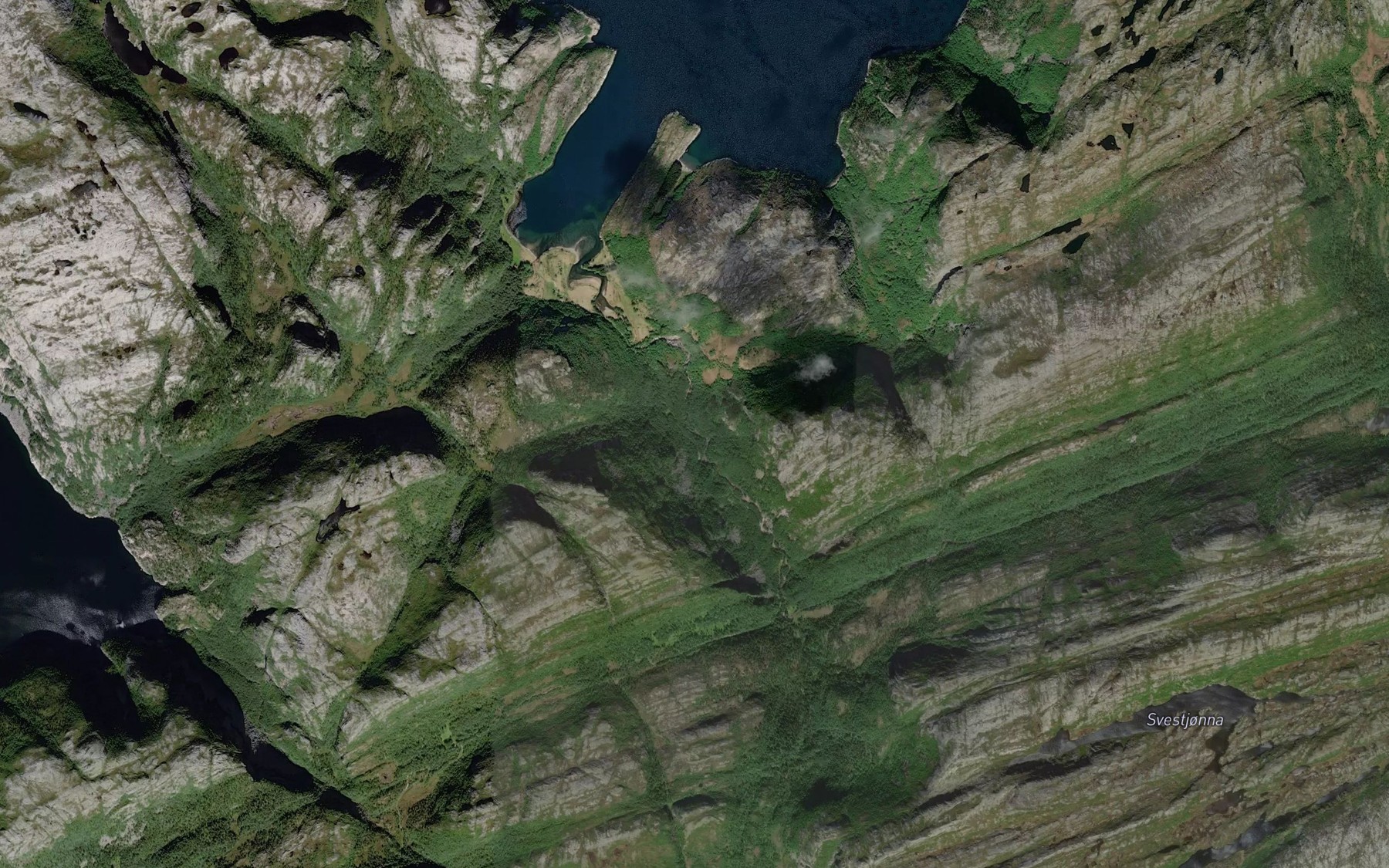 Satellite map of the Sveselva