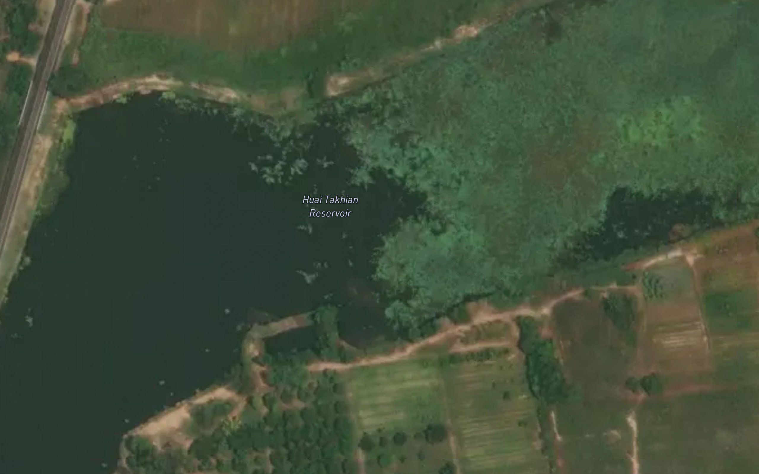 Ang Kep Nam Huai Takhian