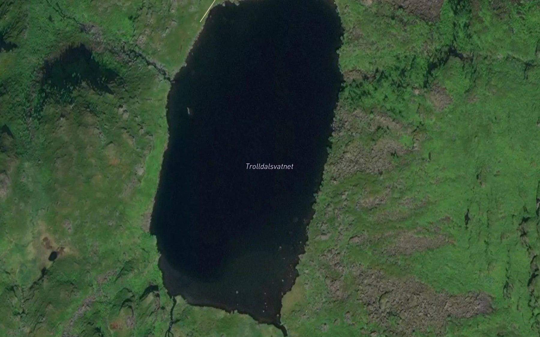 Satellite map of the Trolldalsvatnet