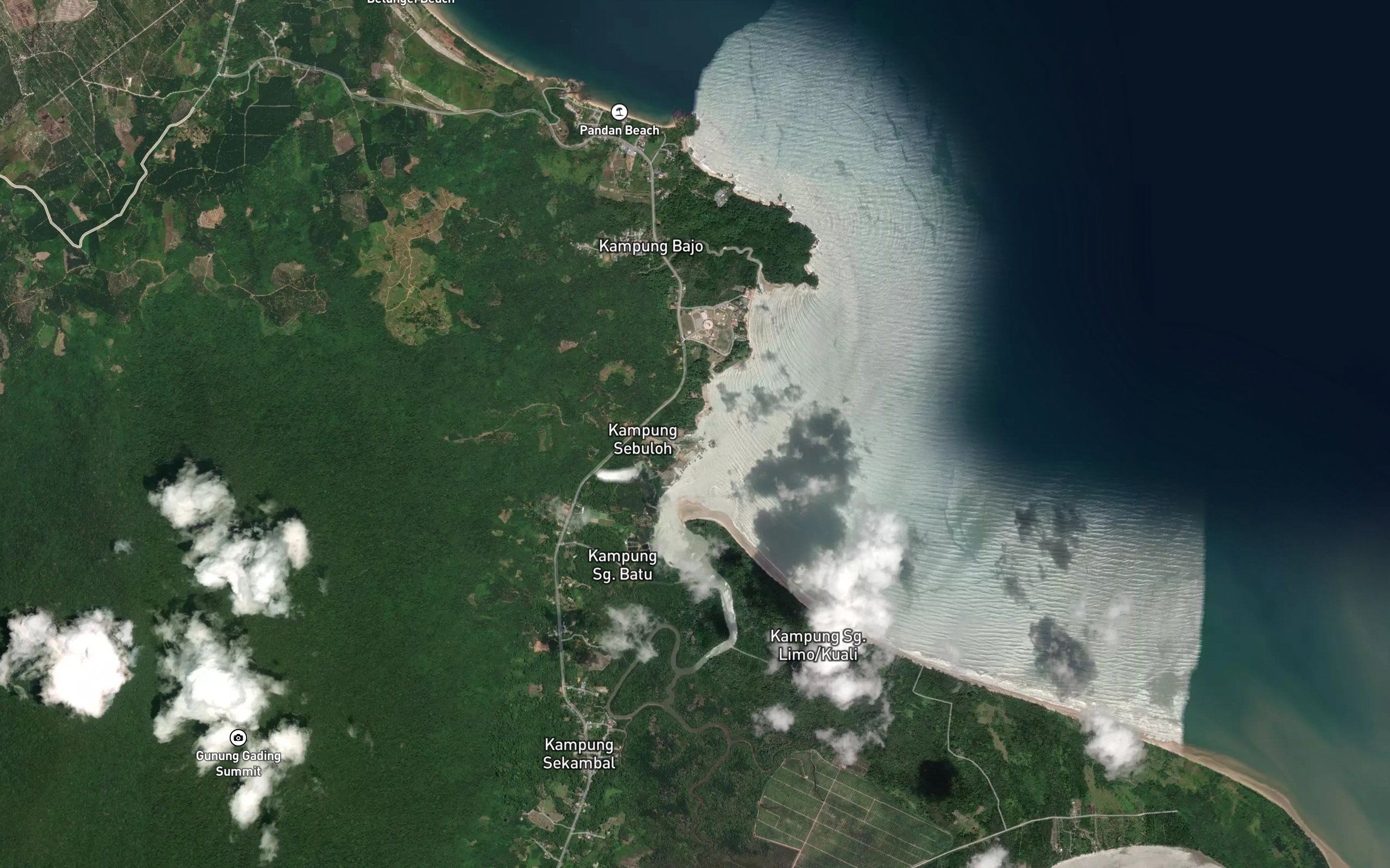 Sungai Bajo Bergantong