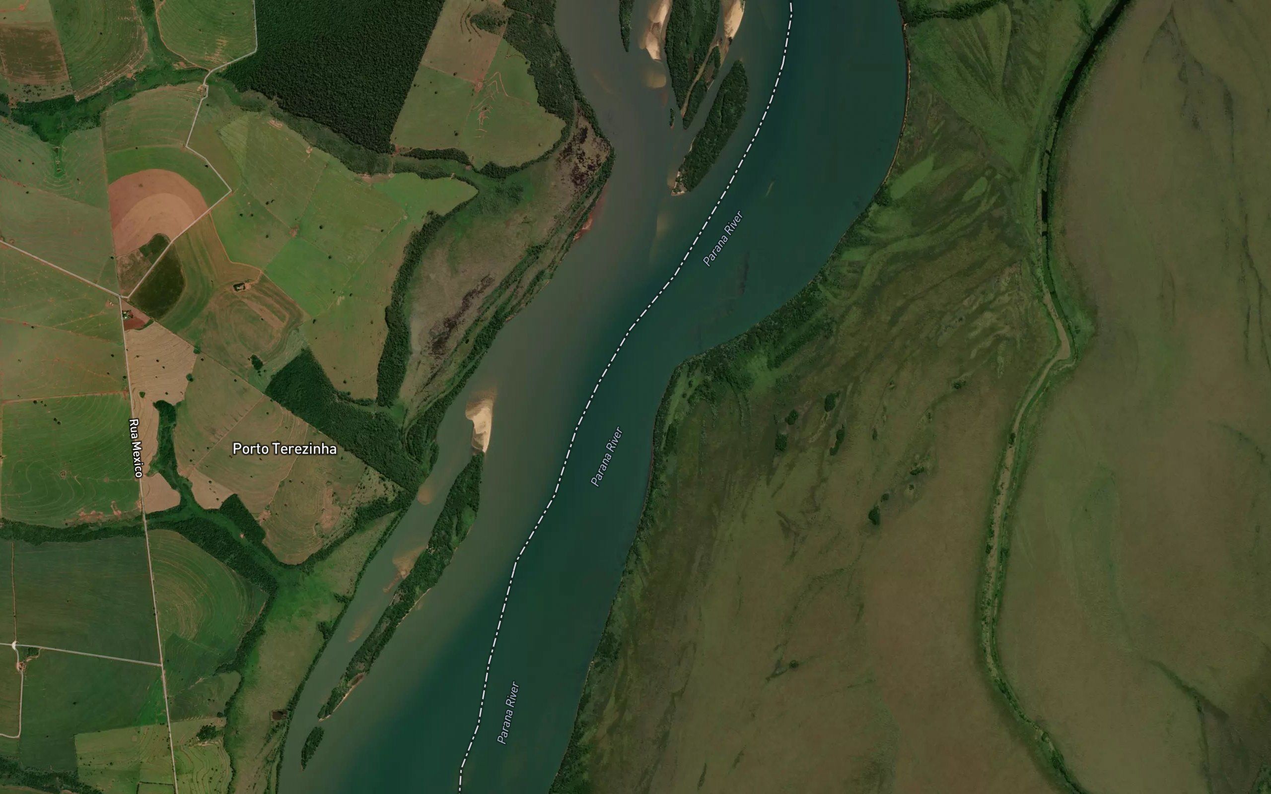 Rio Parana, Parana side