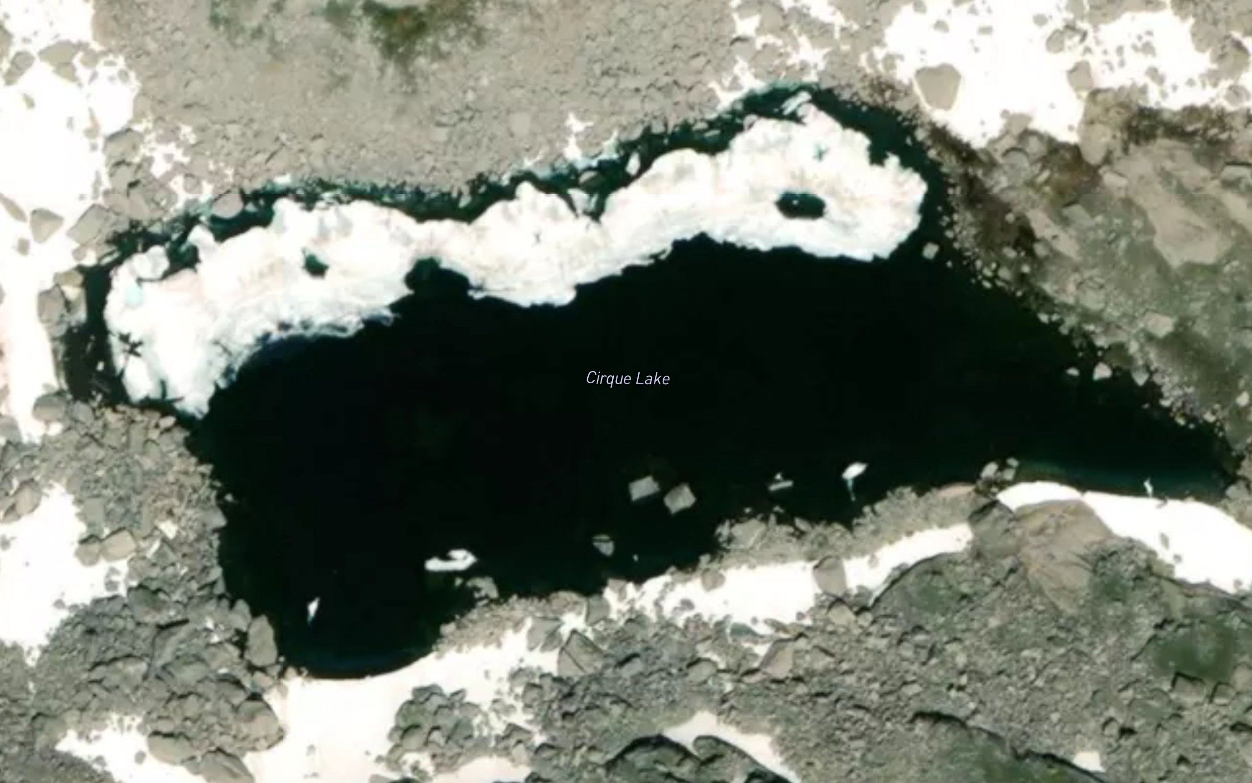 Cirque Lake