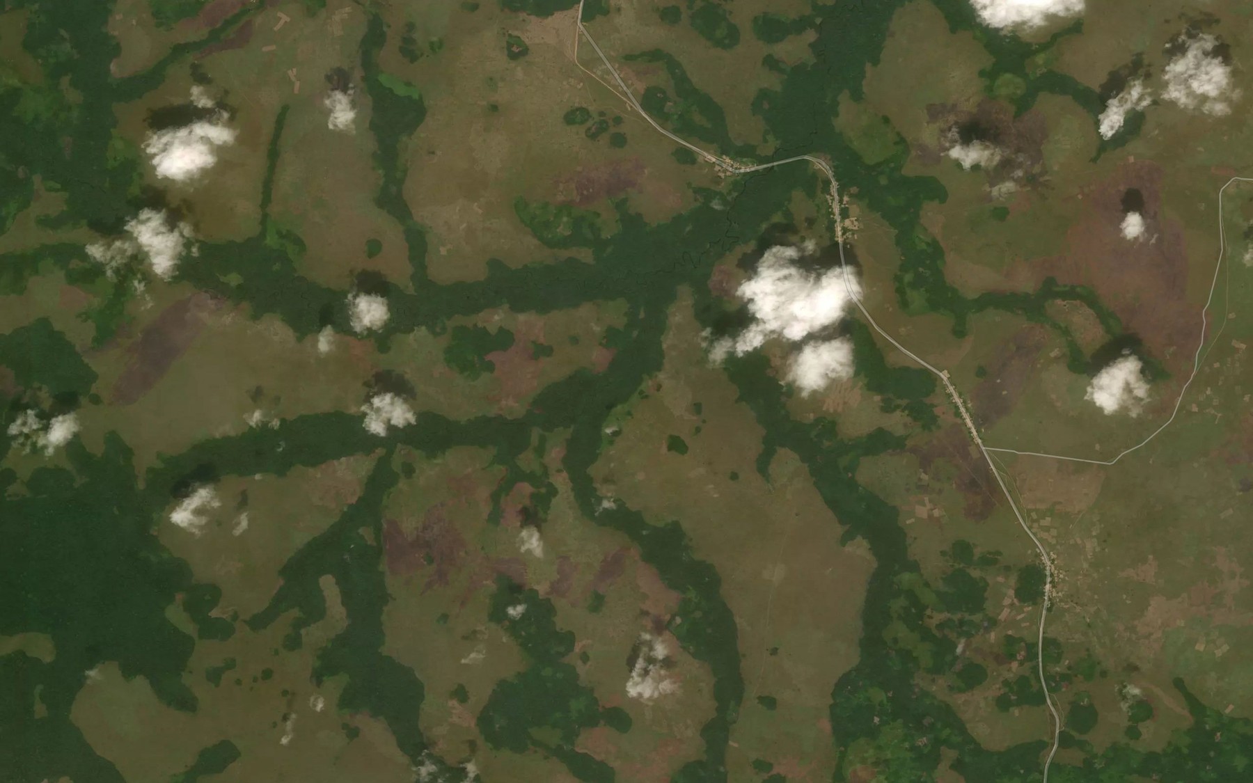 Satellite map of the Essessa