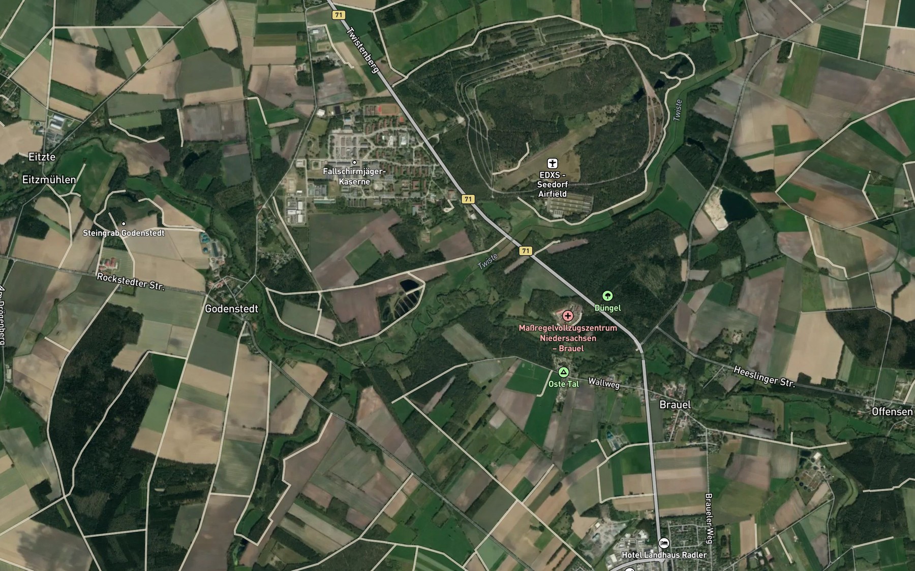 Satellite map of the Twiste