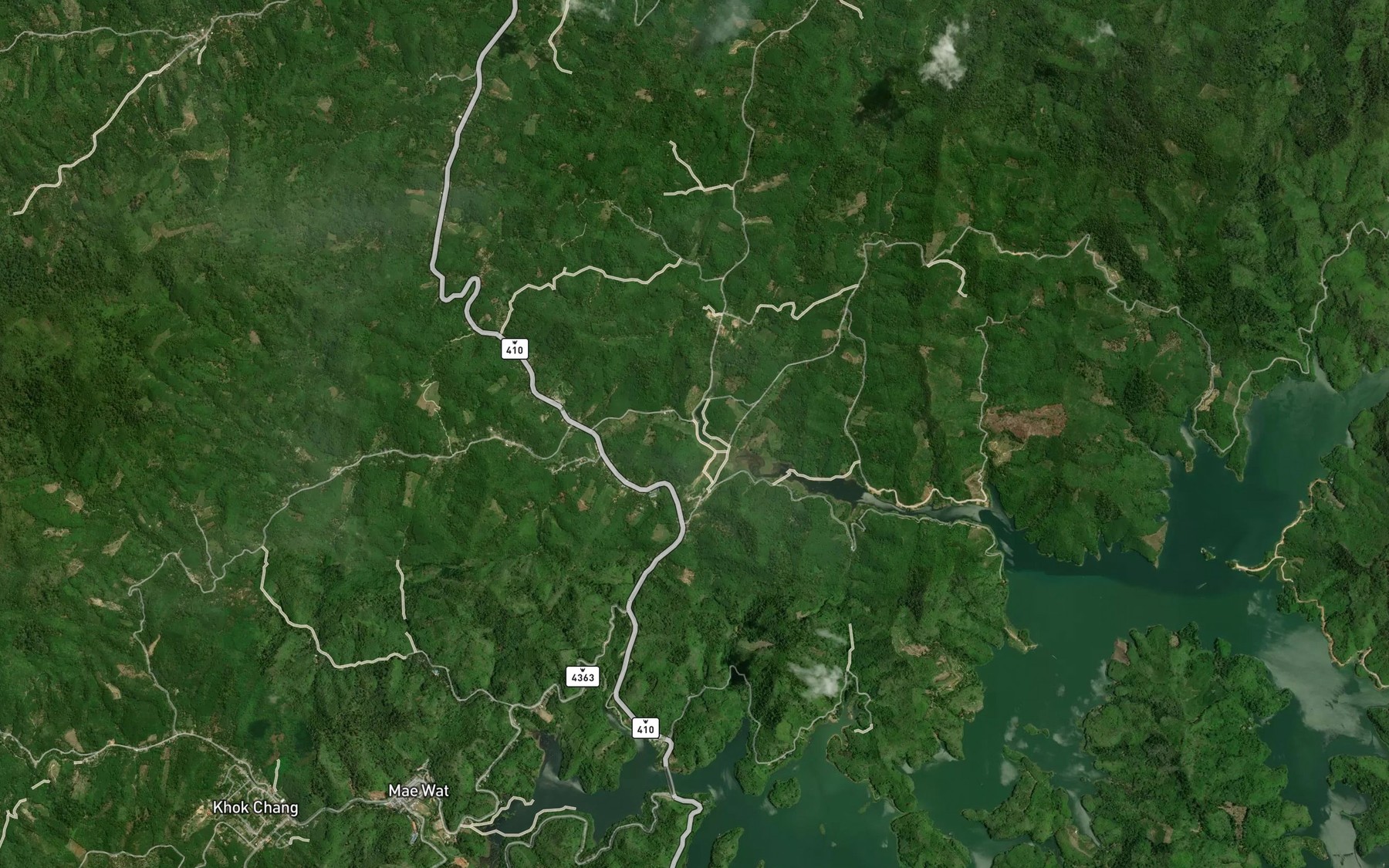 Satellite map of the Khlong Krai Thong