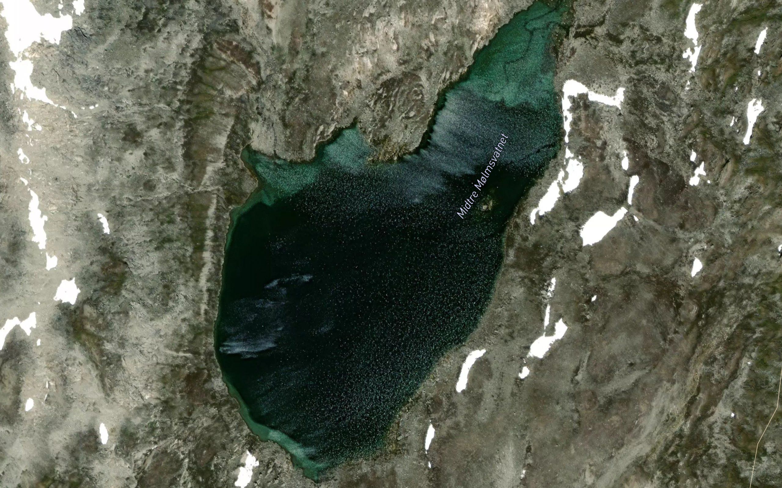Midtre Molmsvatnet