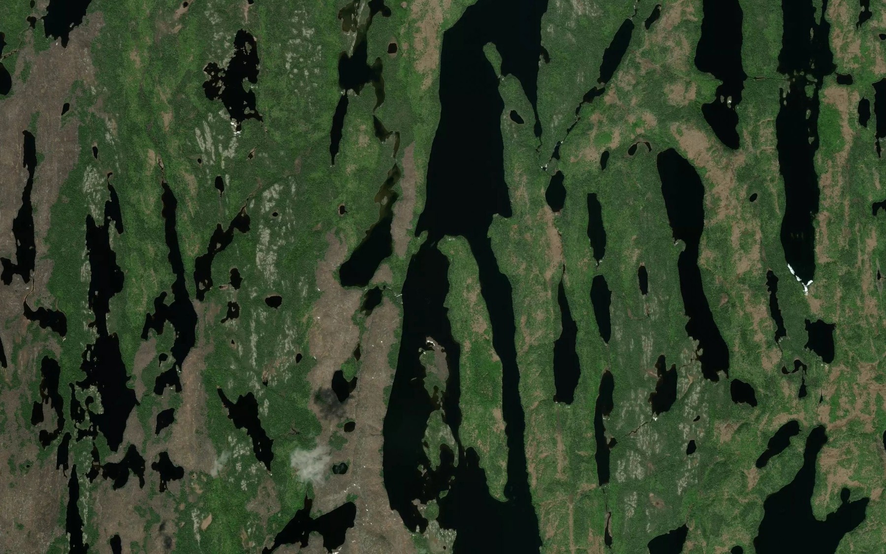 Satellite map of the Lac des Iles