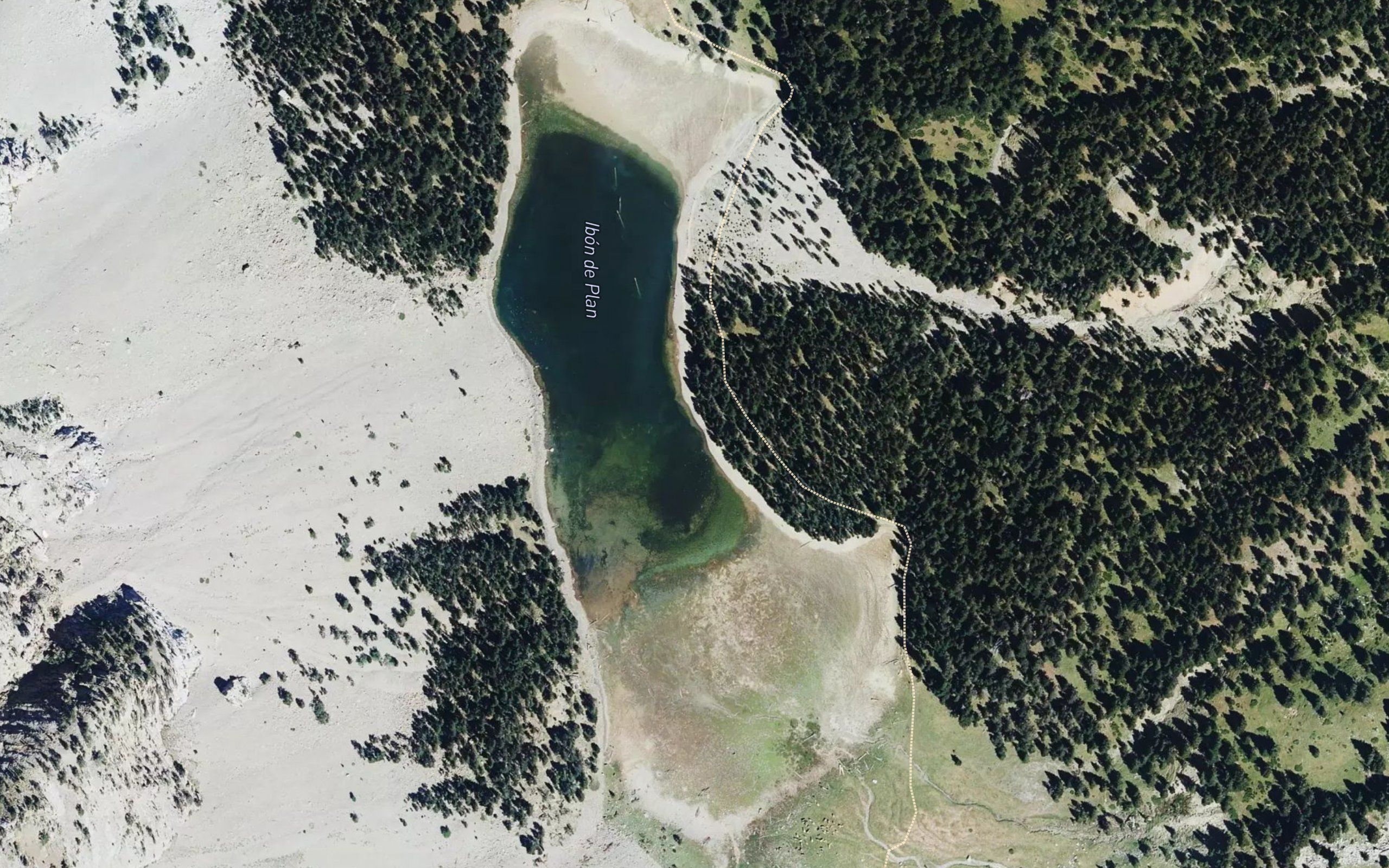 Lago La Vasa de la Mora
