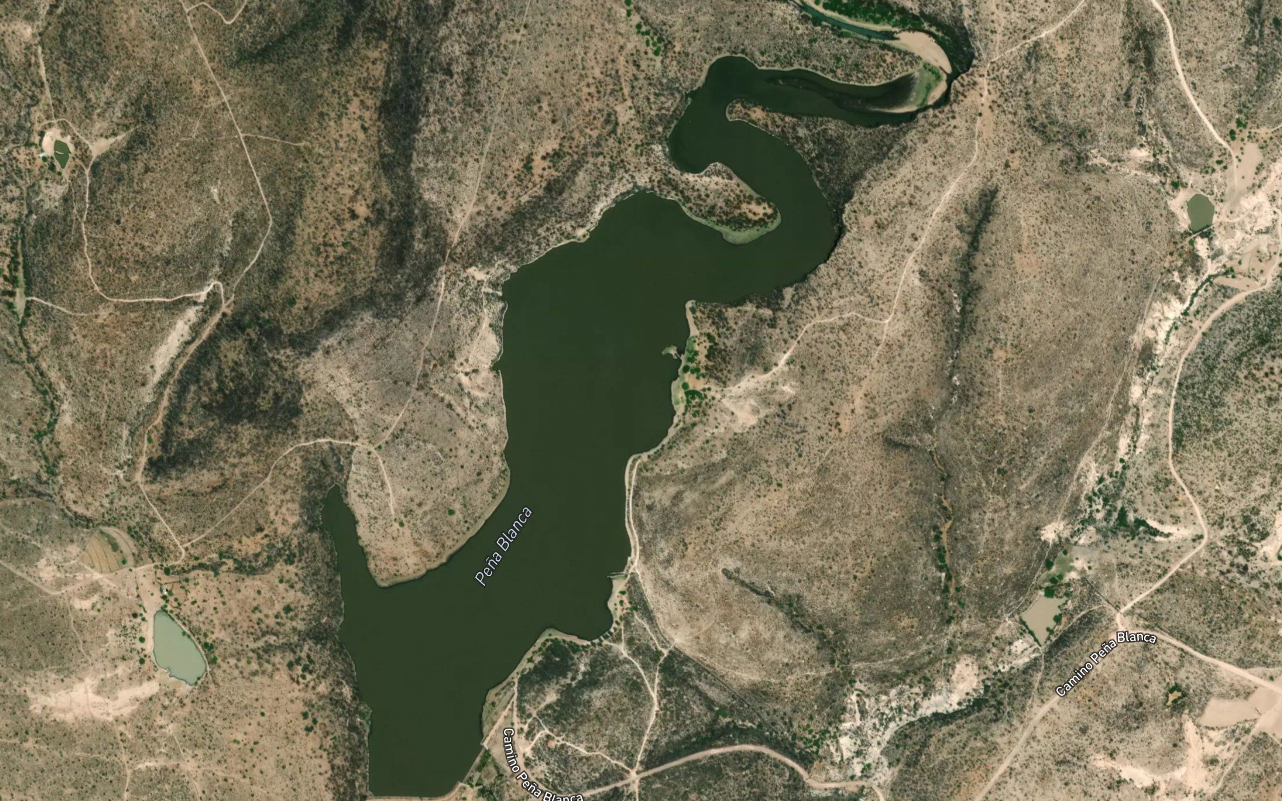 Presa Pena Blanca