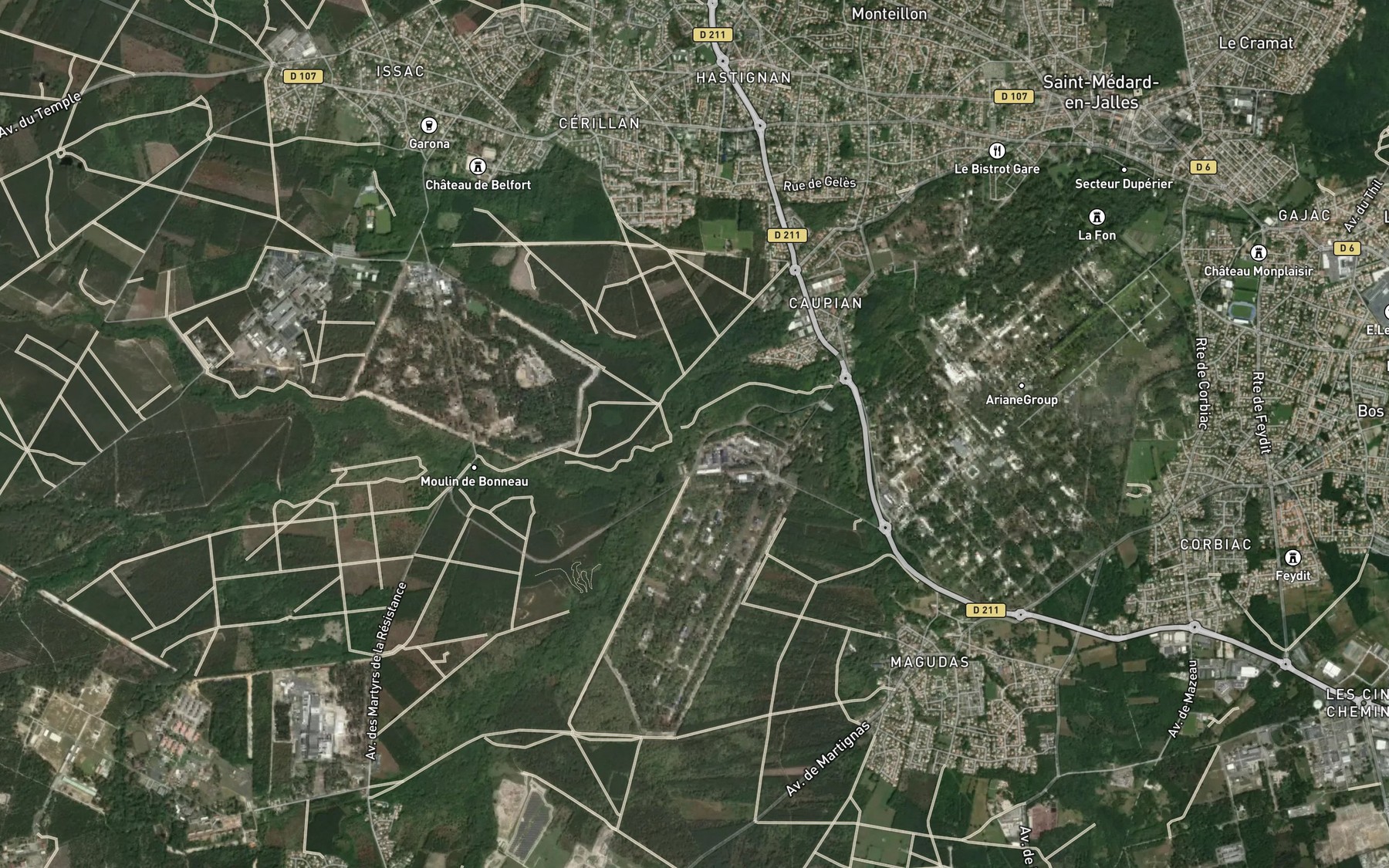 Satellite map of the Ruisseau la Jalle