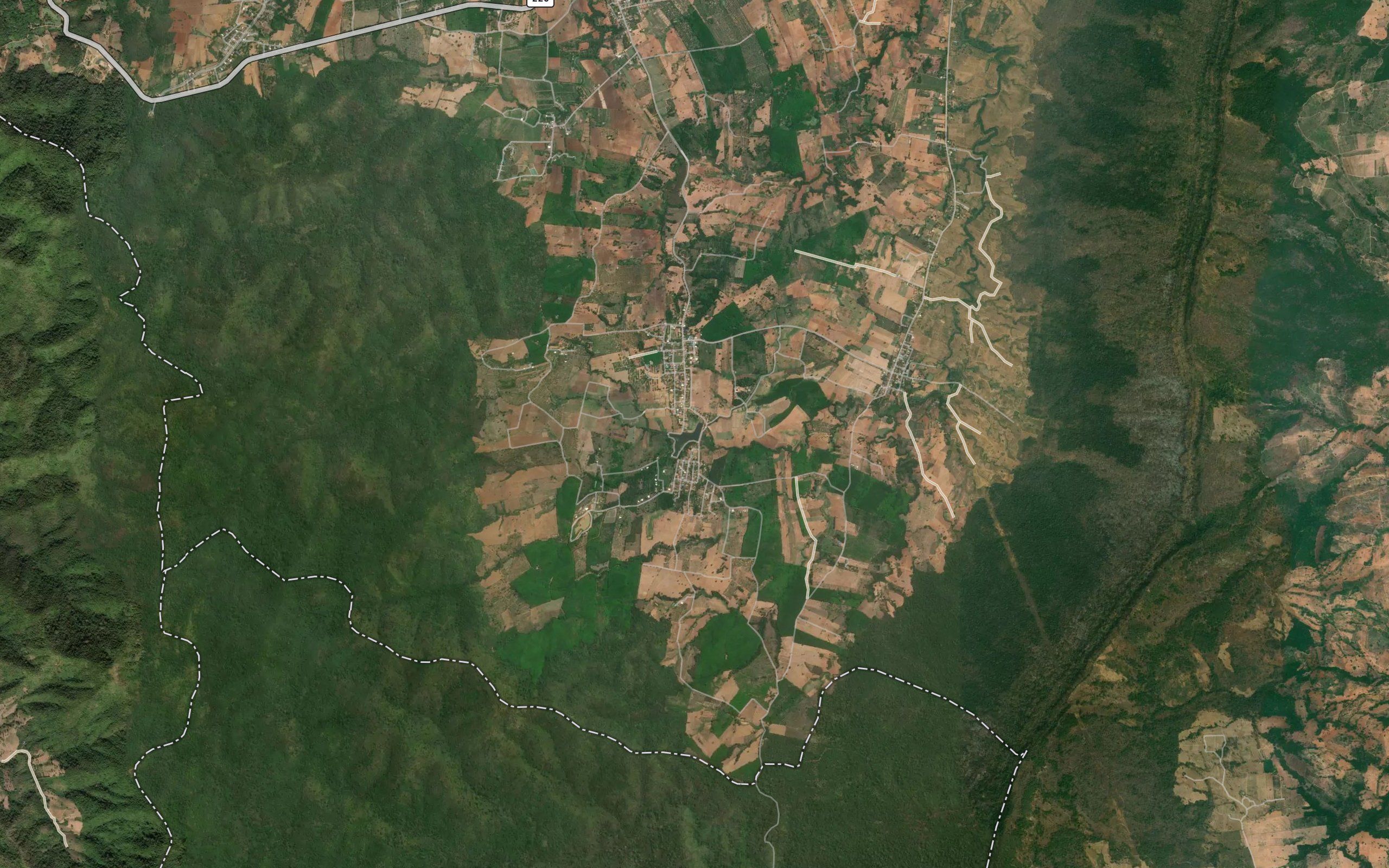 Ang Kep Nam Sap Chomphu