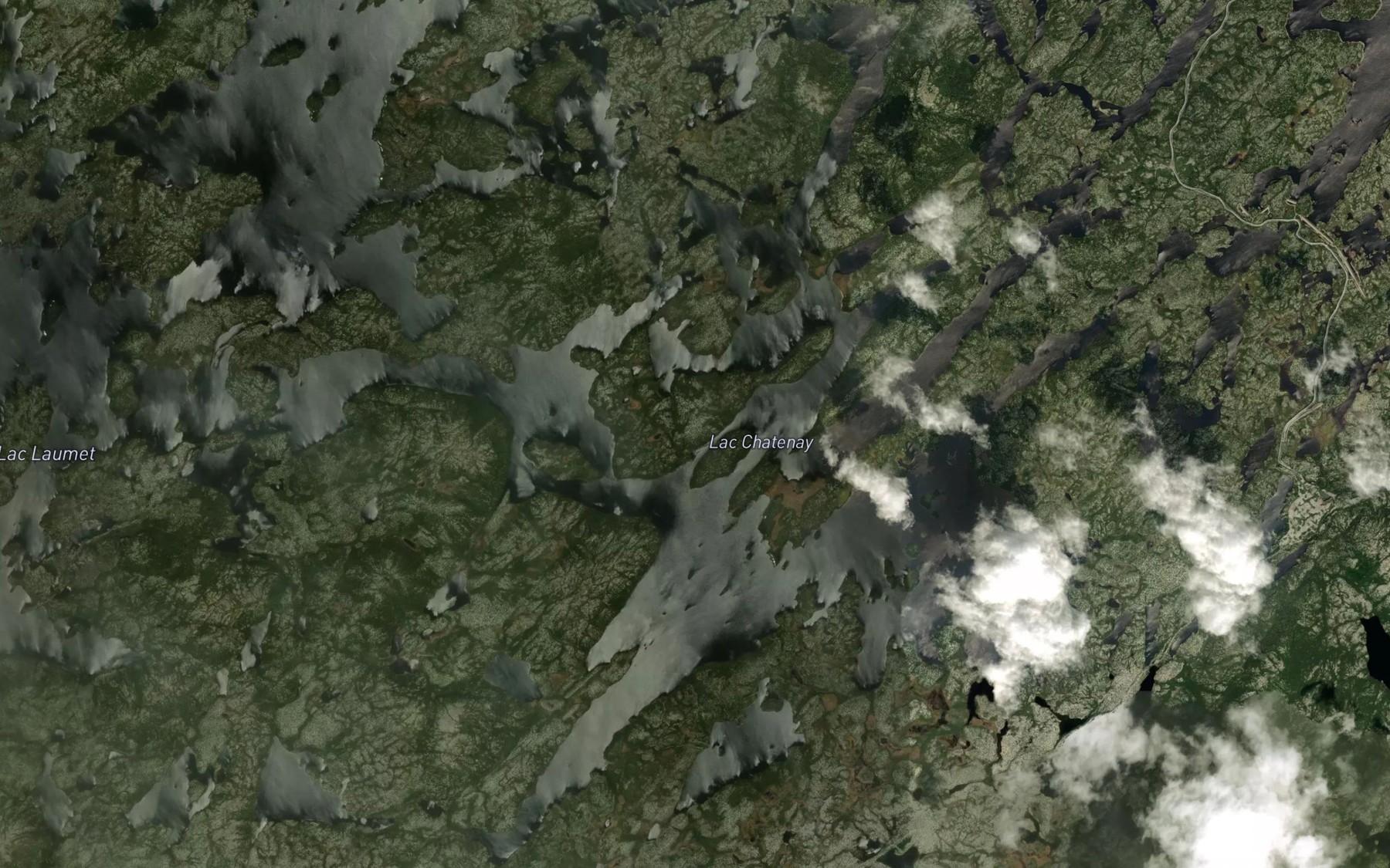 Satellite map of the Lac Chatenay