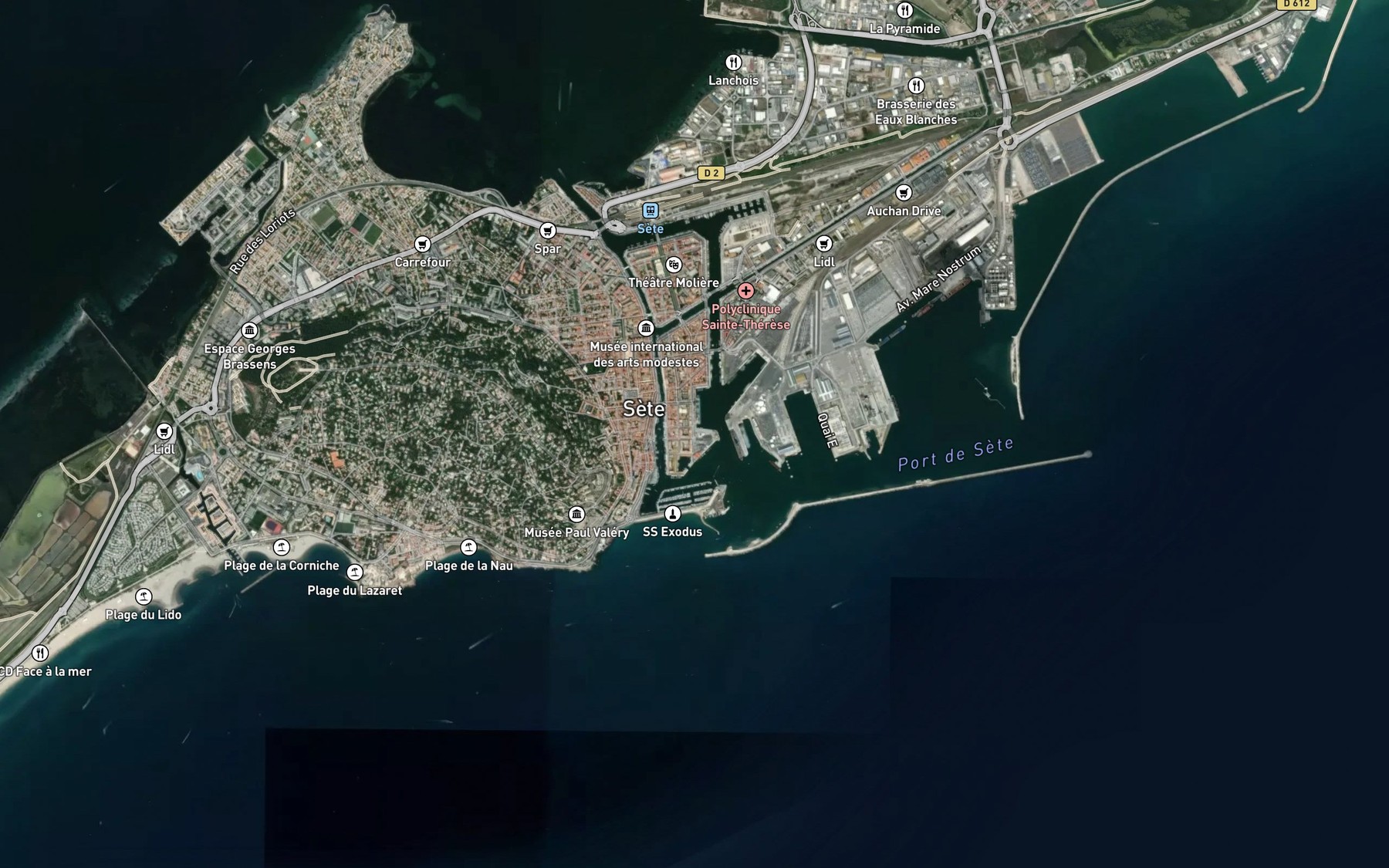 Satellite map of the Ebranchement de la Peyrade