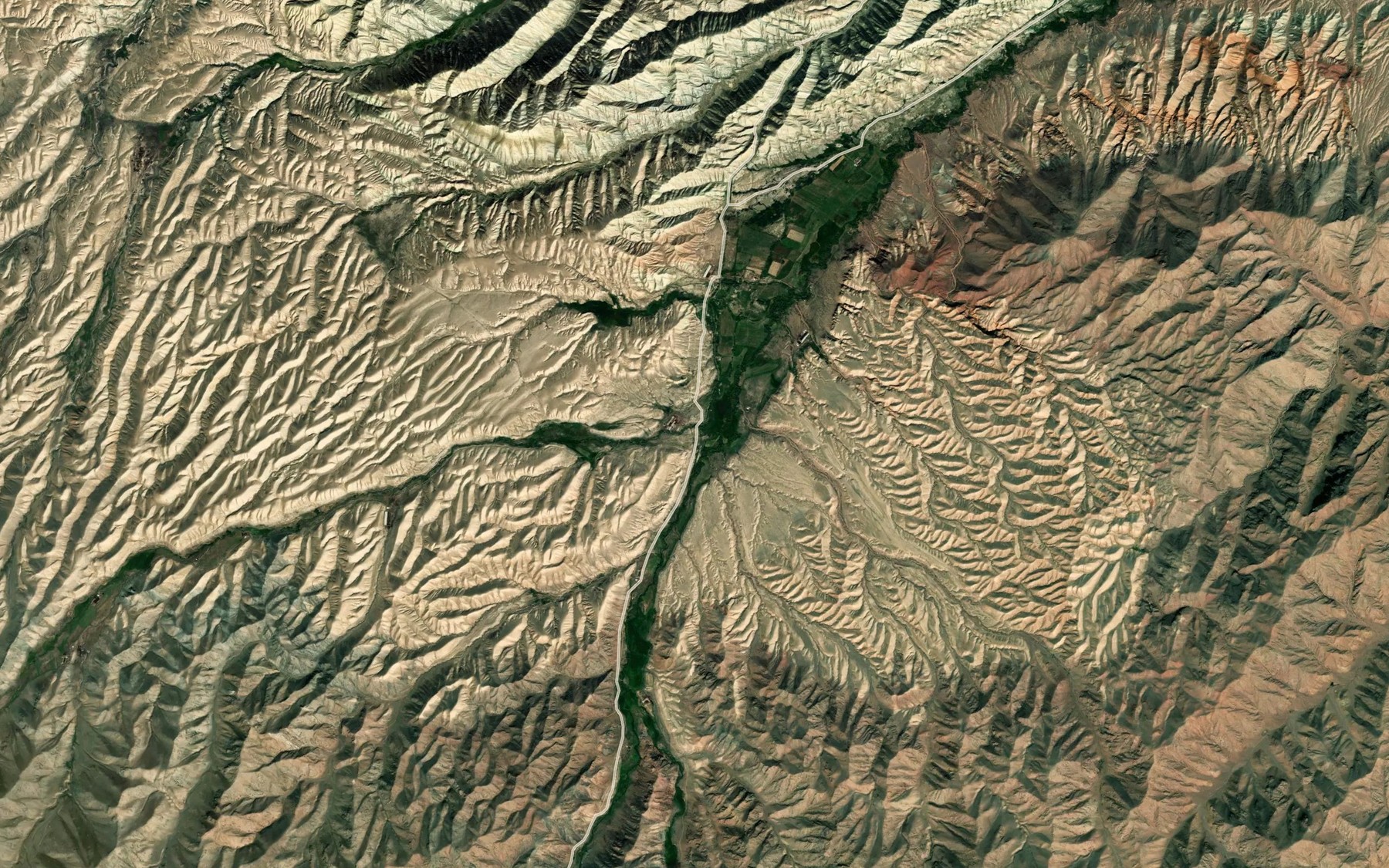 Satellite map of the Ichke