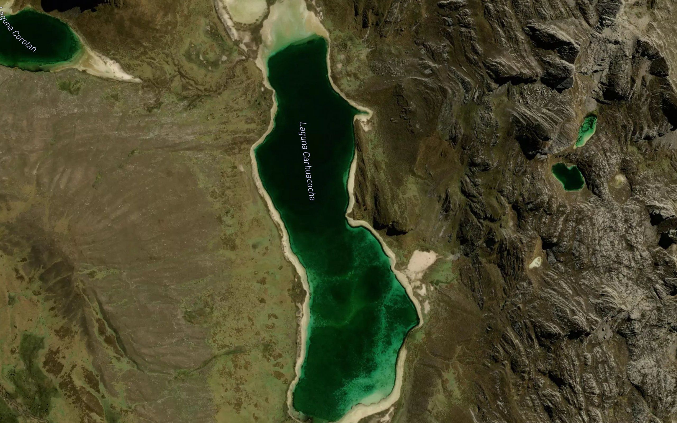 Laguna Carhuacocha