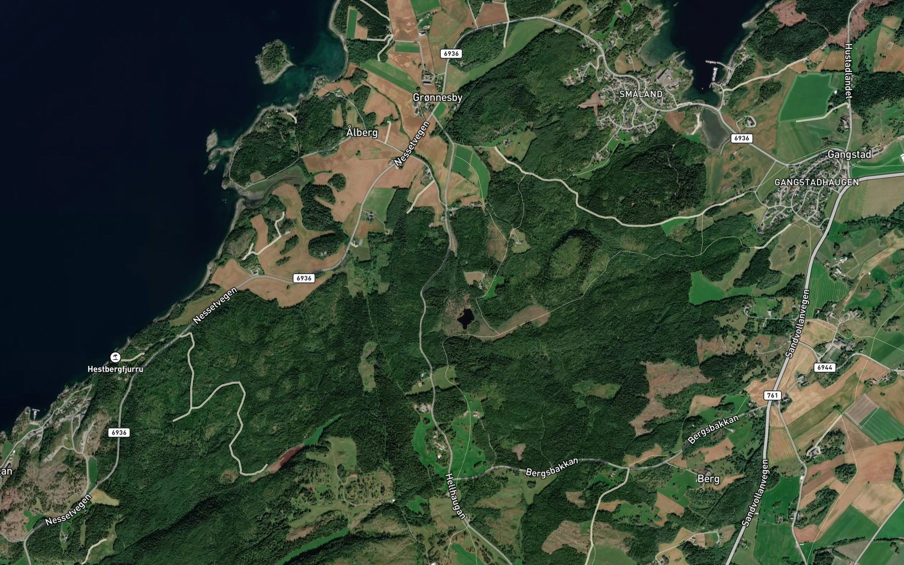 Satellite map of the Holbekken