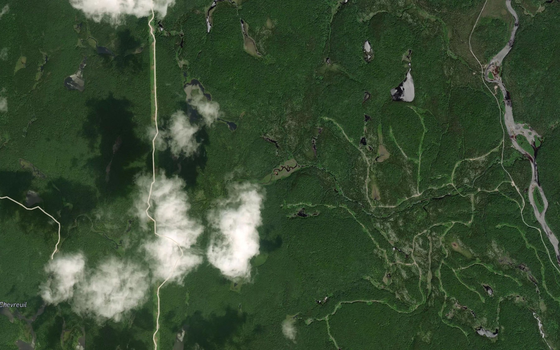Satellite map of the Lac de la Troisieme Dame