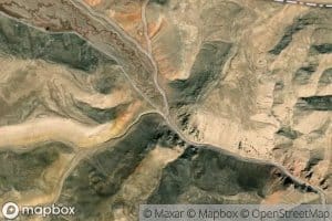 Shelah-ye Surkhak Bum