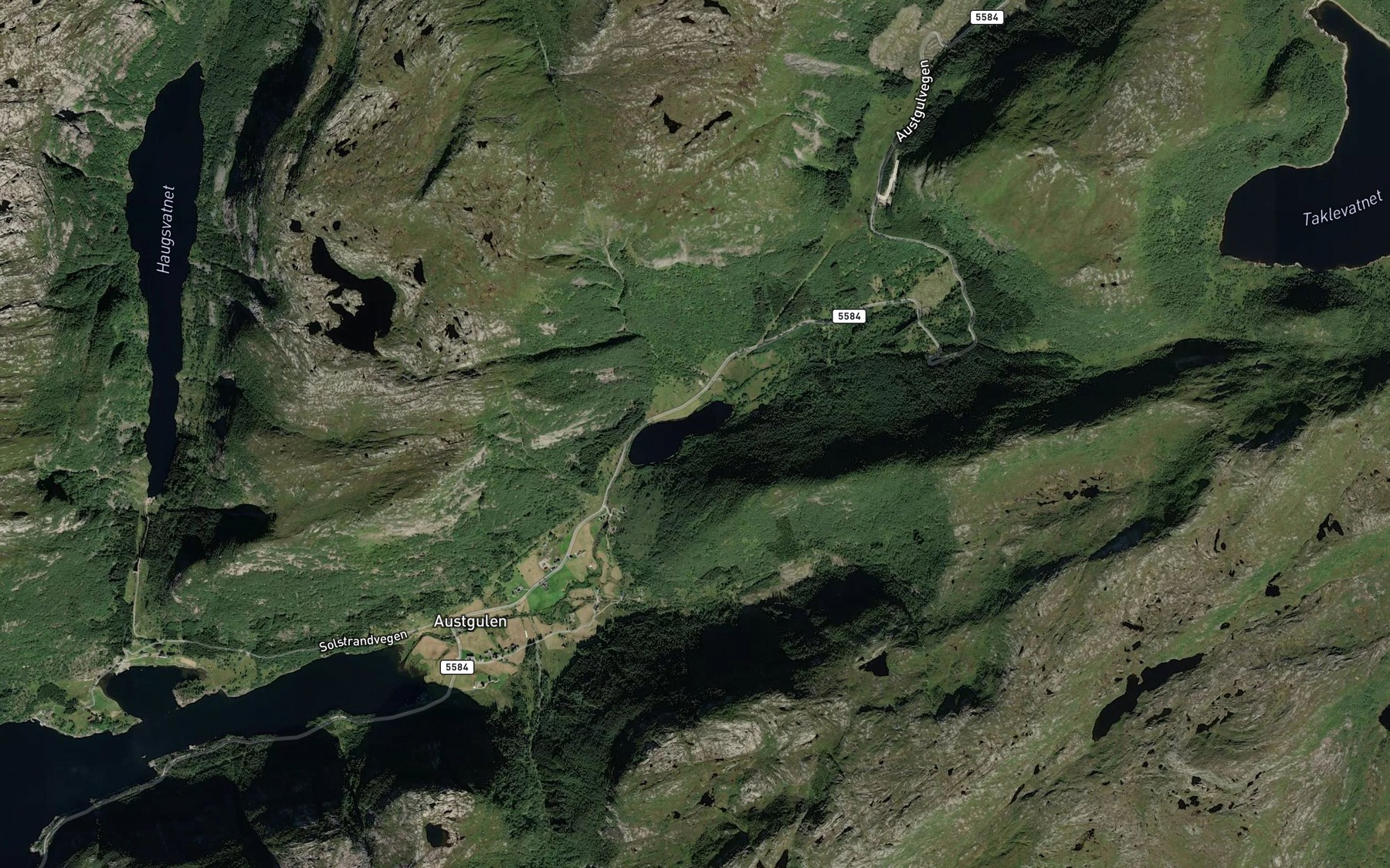Satellite map of the Austgulvatnet