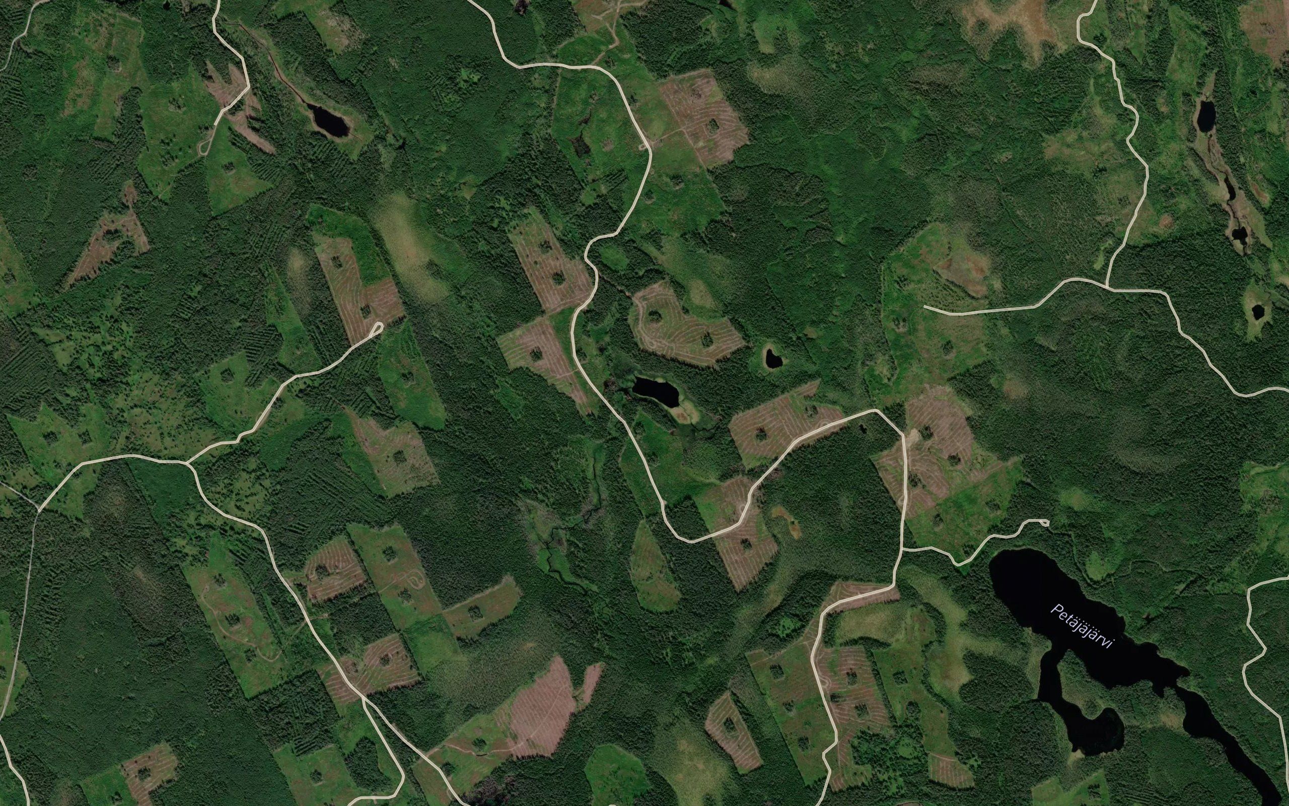 Ozero Latvalampi