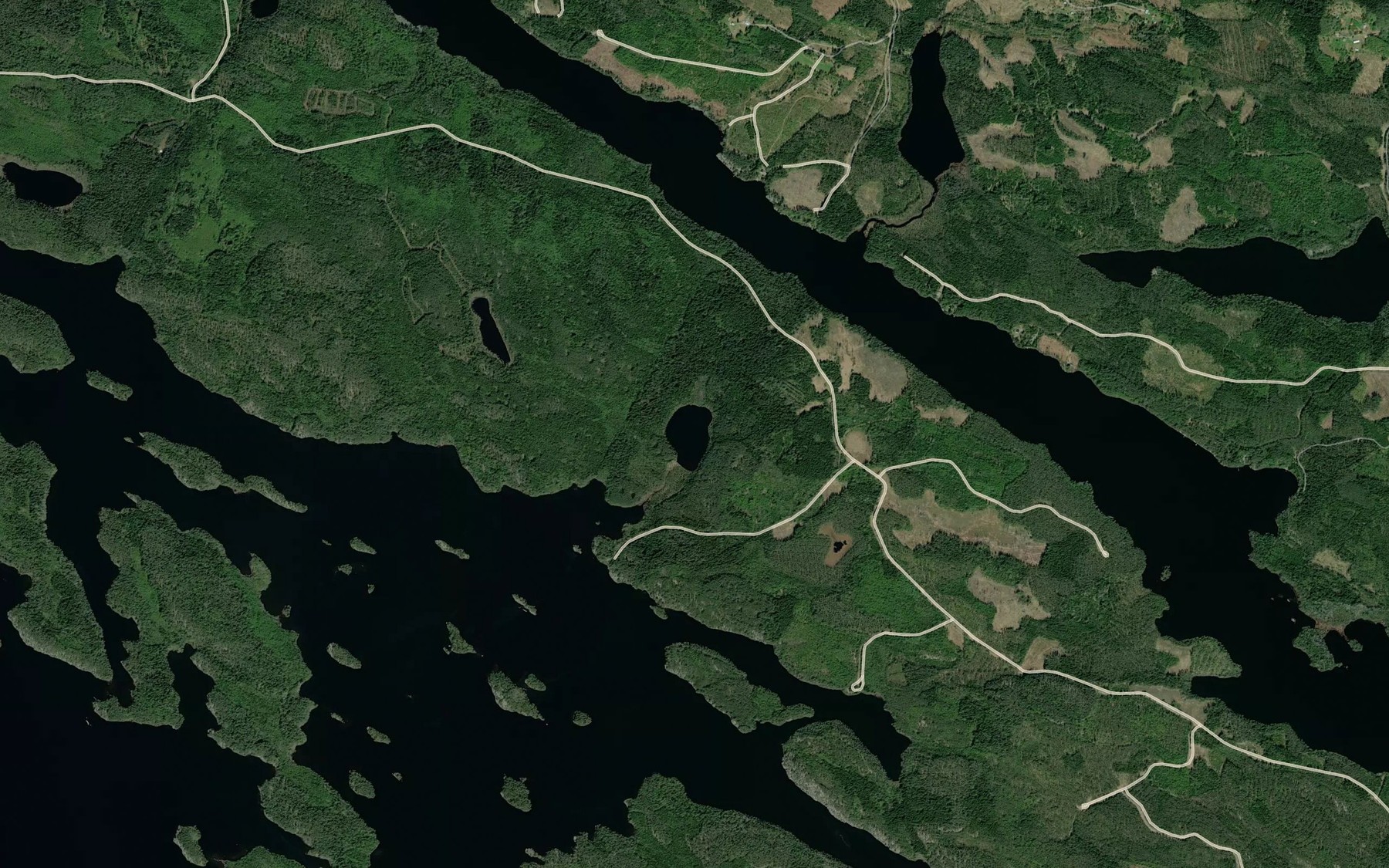 Satellite map of the Lahnalampi