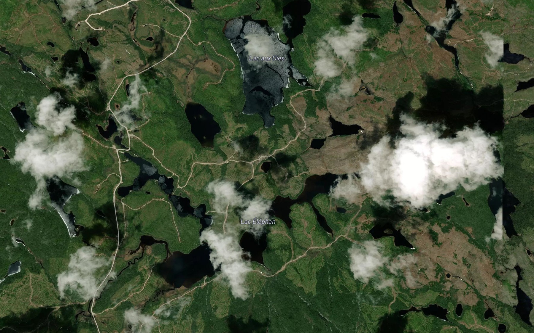 Satellite map of the Lac Duval