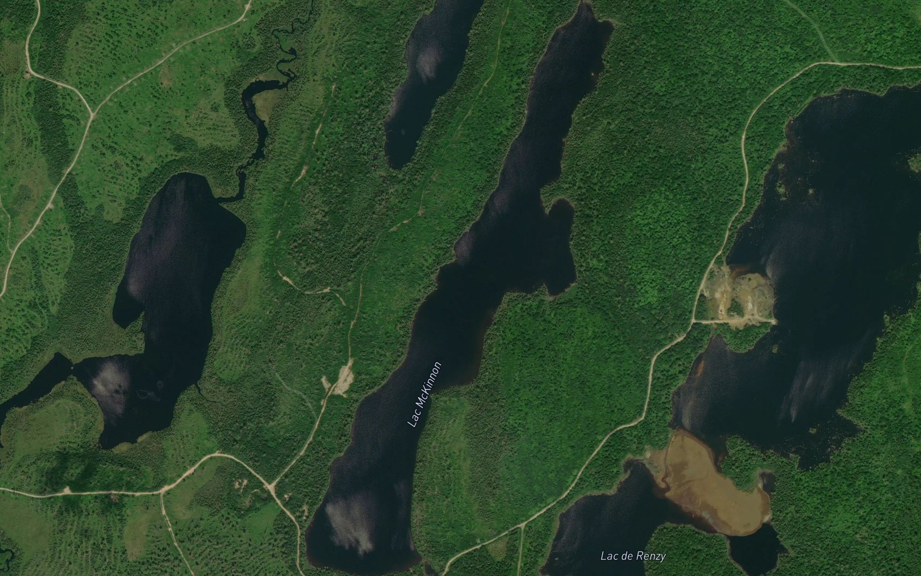 Satellite map of the Lac McKinnon