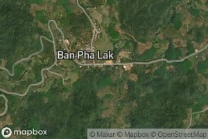 Sa Nam Huai Yot