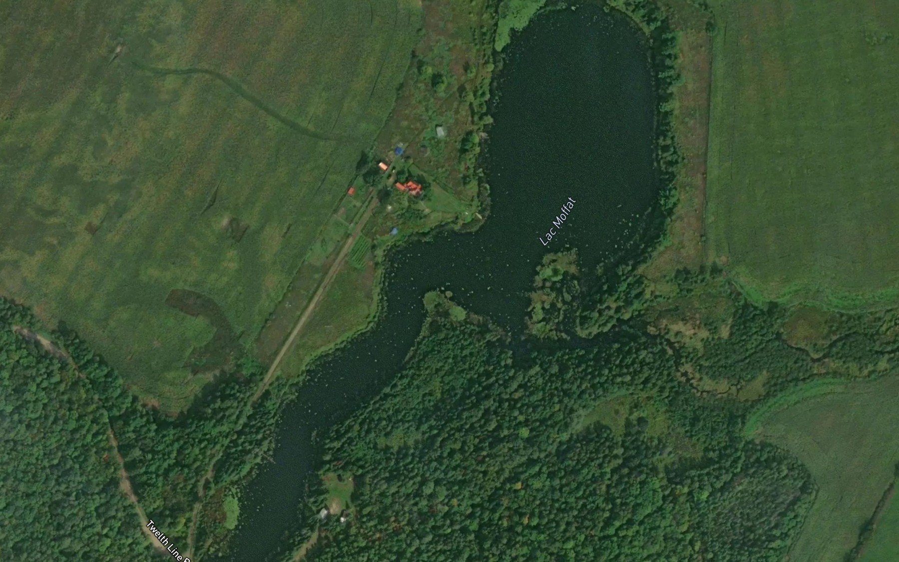 Satellite map of the Lac Moffat