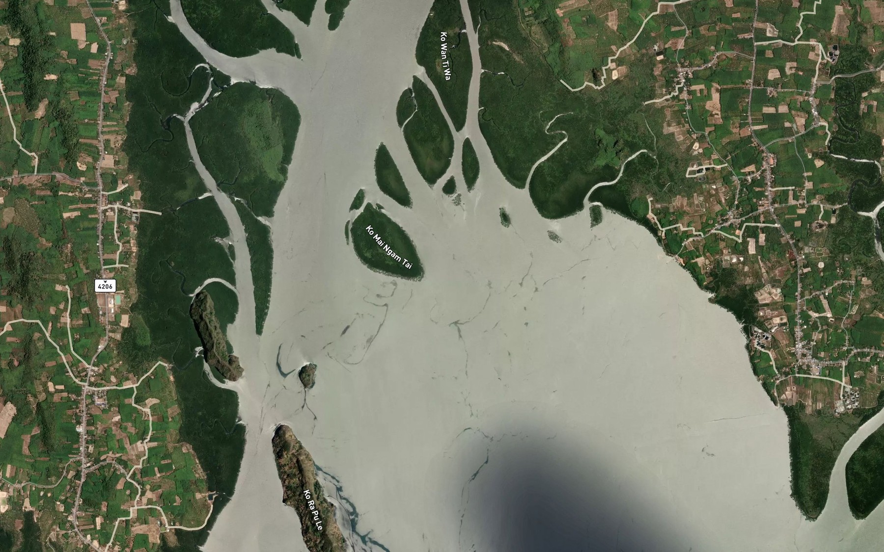 Satellite map of the Khlong Phon