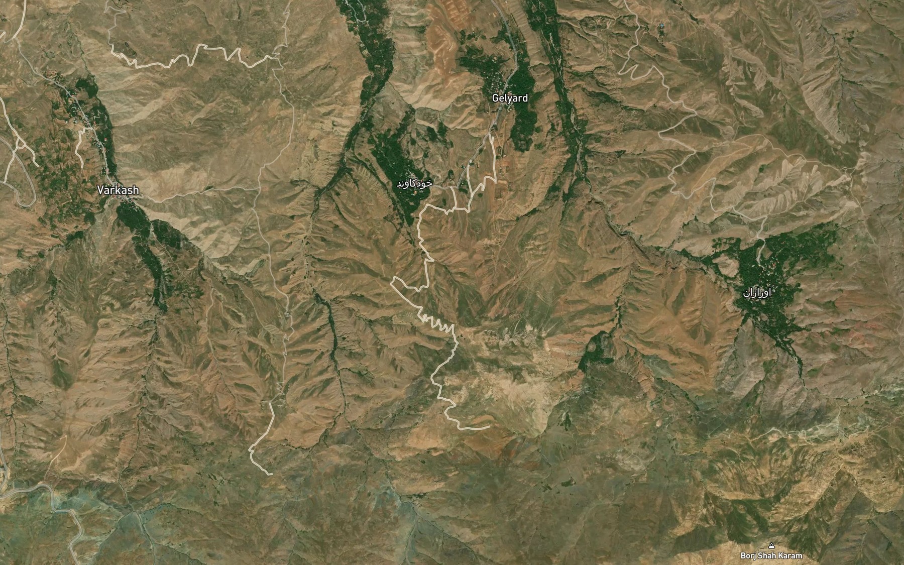 Satellite map of the Cheshmeh-ye Su'i Kesh