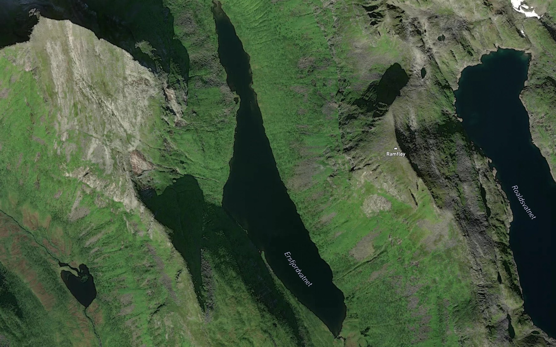 Satellite map of the Ersfjordvatnet