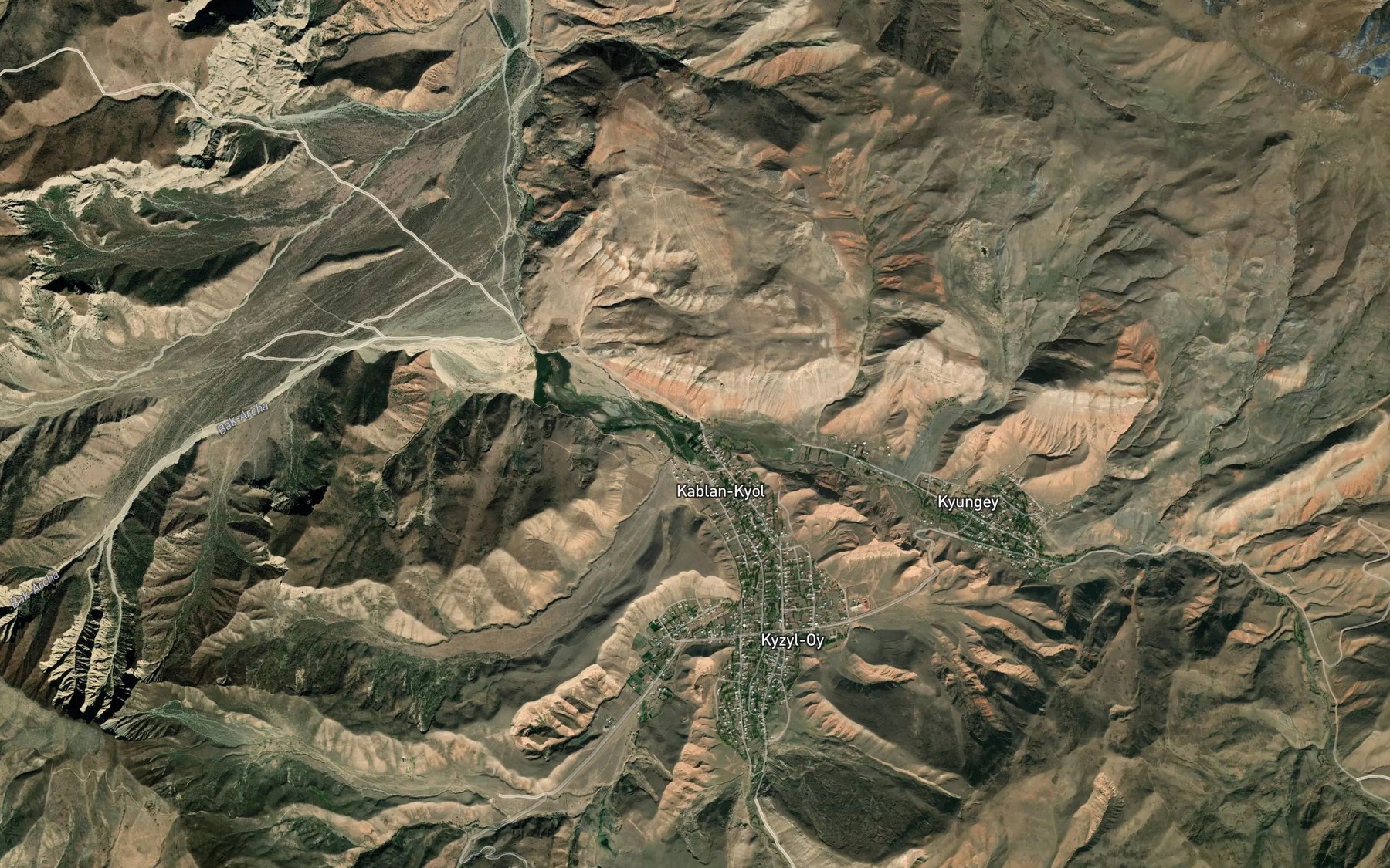 Satellite map of the Tuura