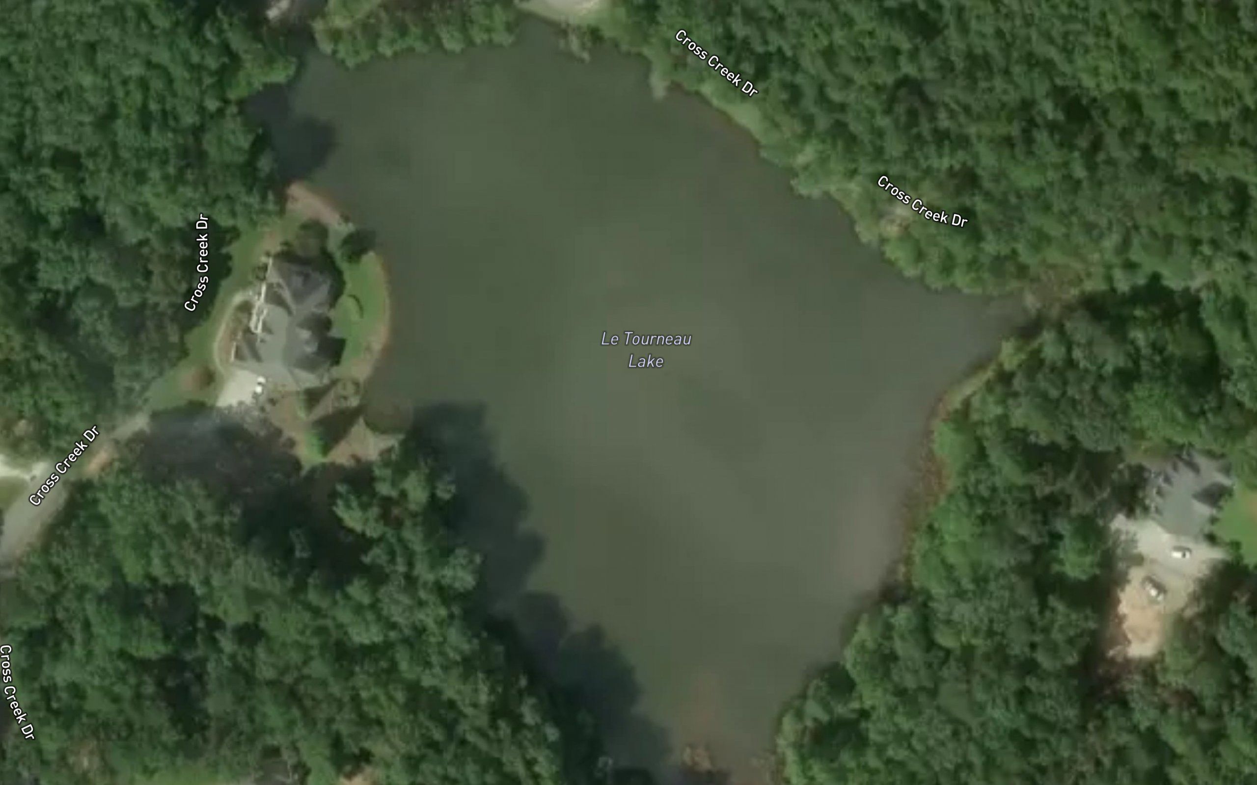 Le Tourneau Lake