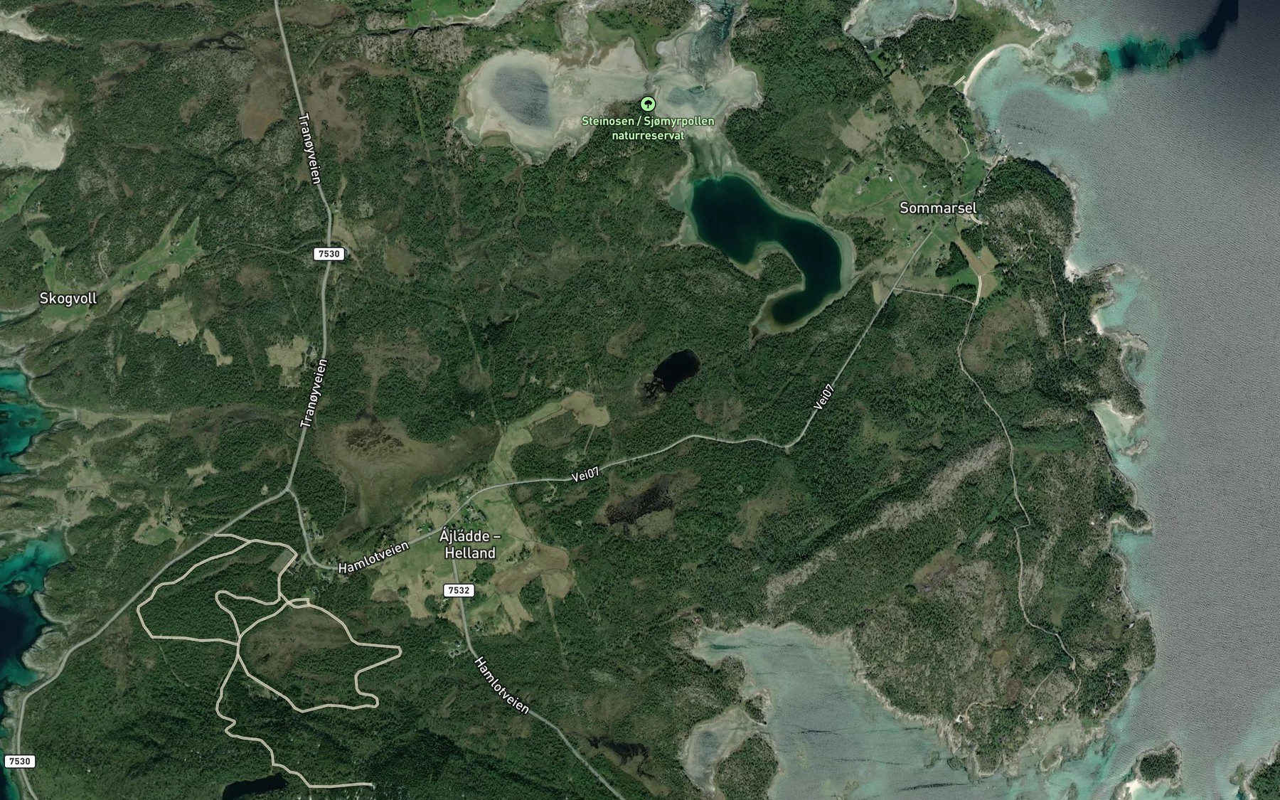 Satellite map of the Sommerselvatnet