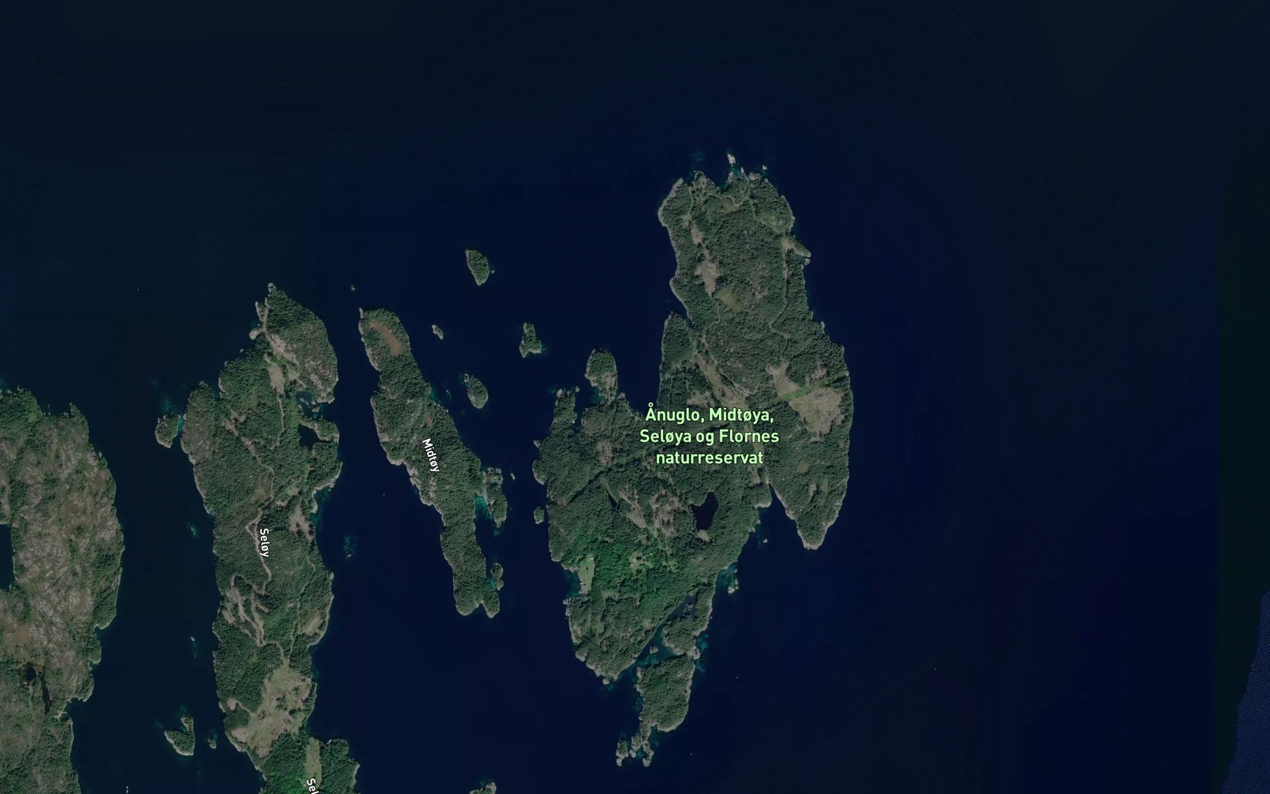 Satellite map of the Bekkjarvika