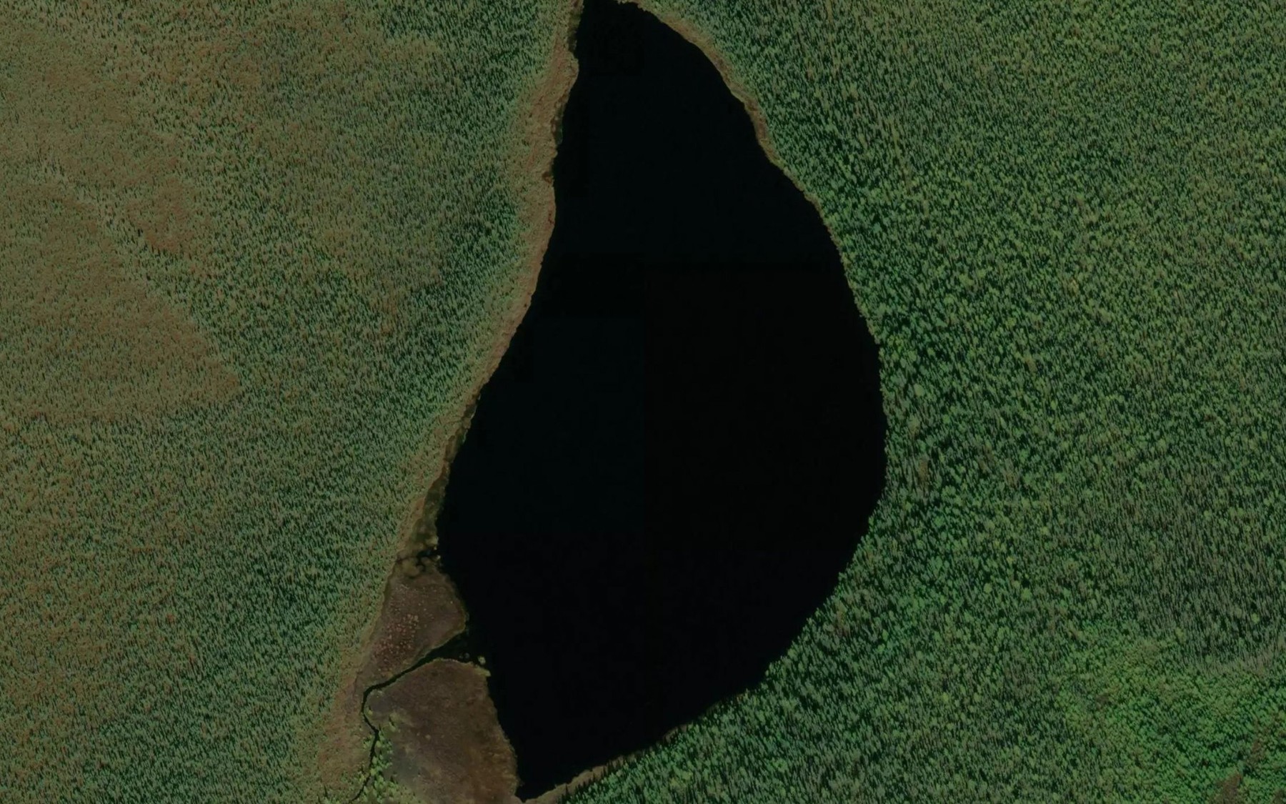 Satellite map of the South Hillmer Lake