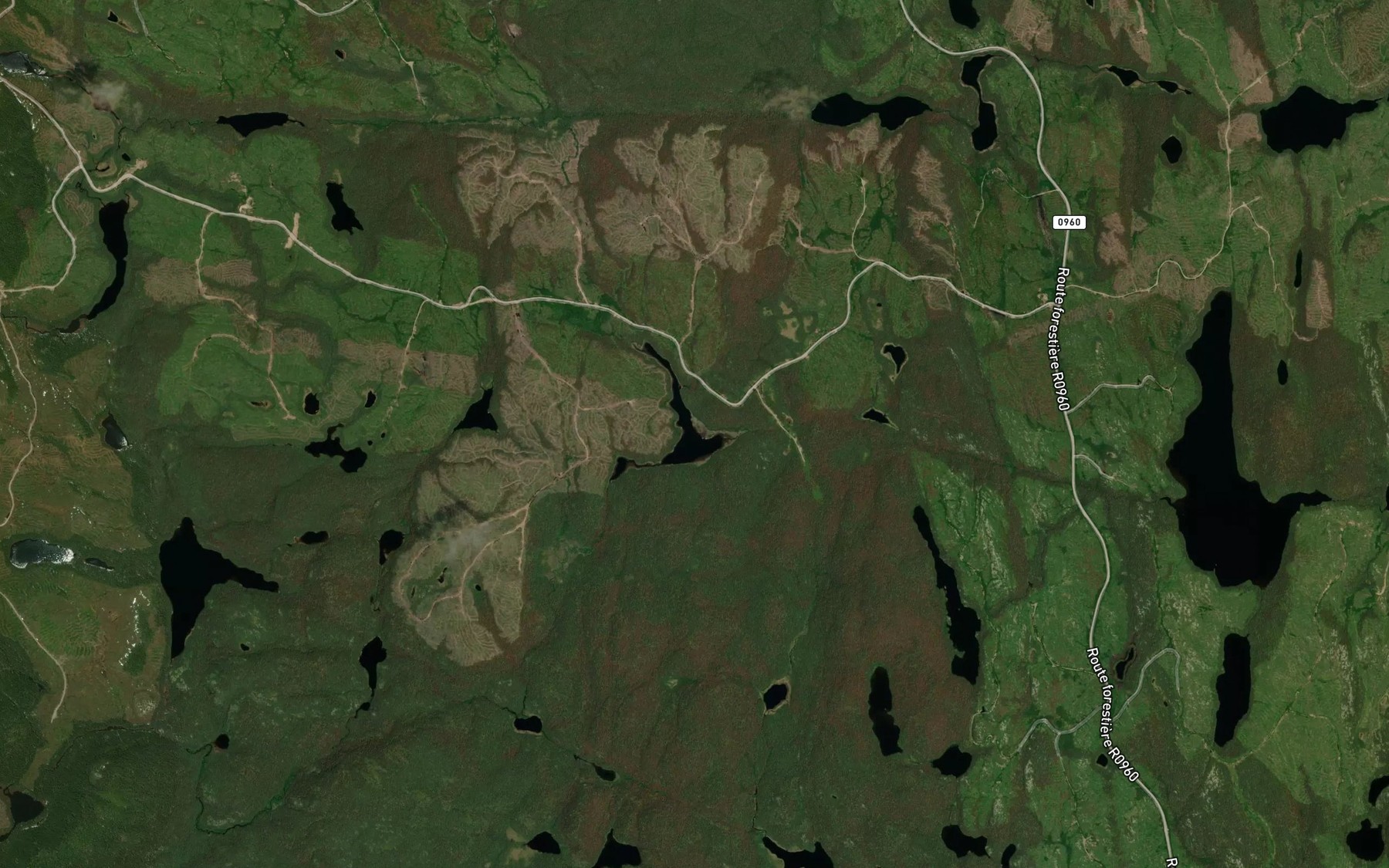 Satellite map of the Lac du Sureau Rouge