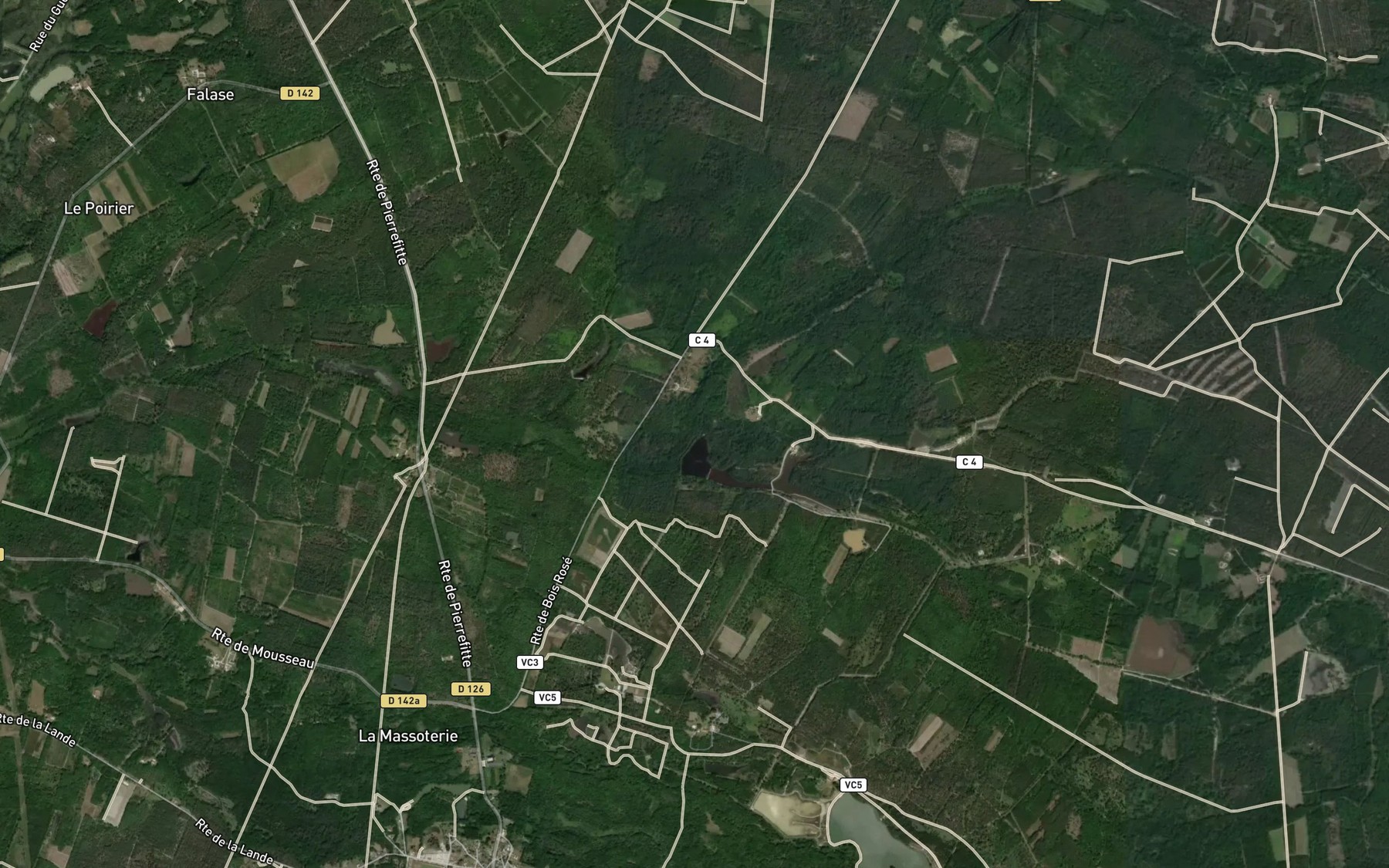 Satellite map of the Ruisseau du Marais