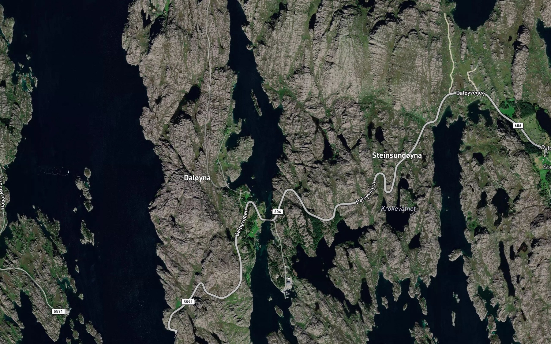 Satellite map of the Hundevika