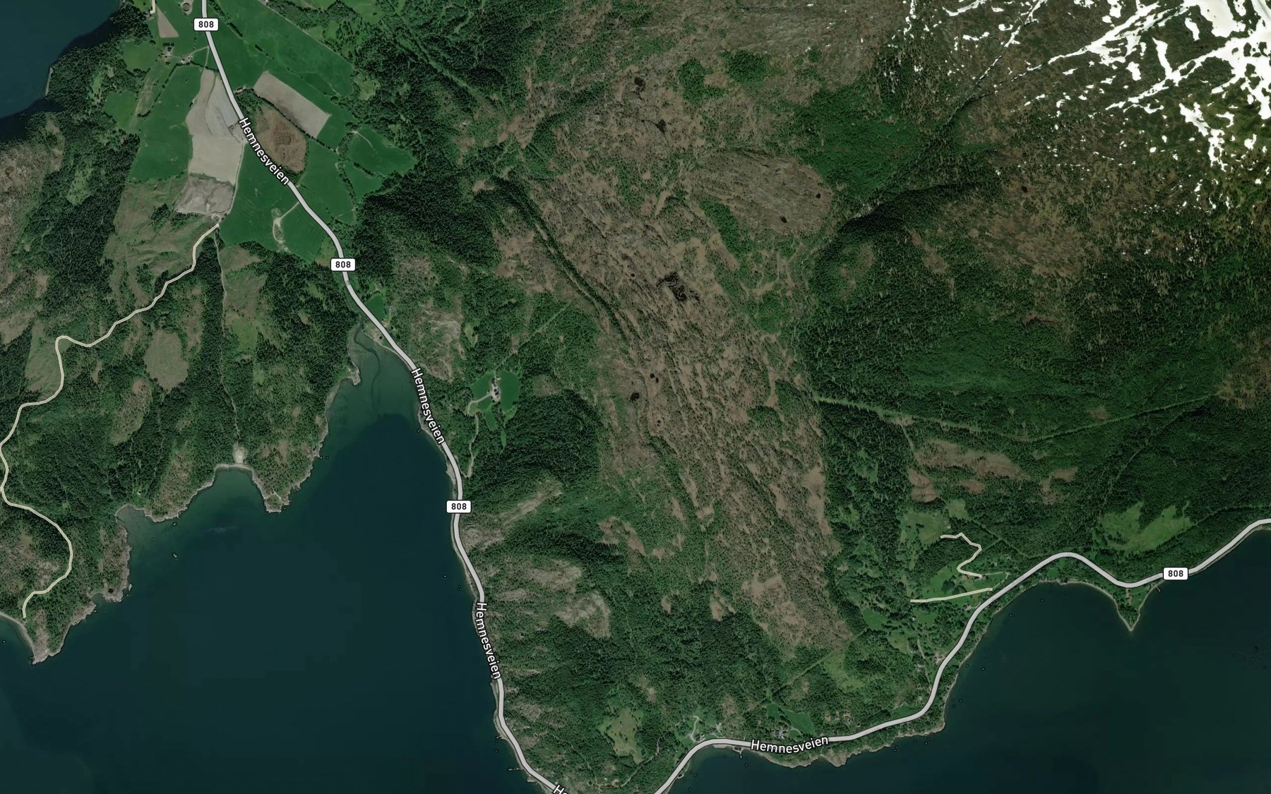 Satellite map of the Skittjonna